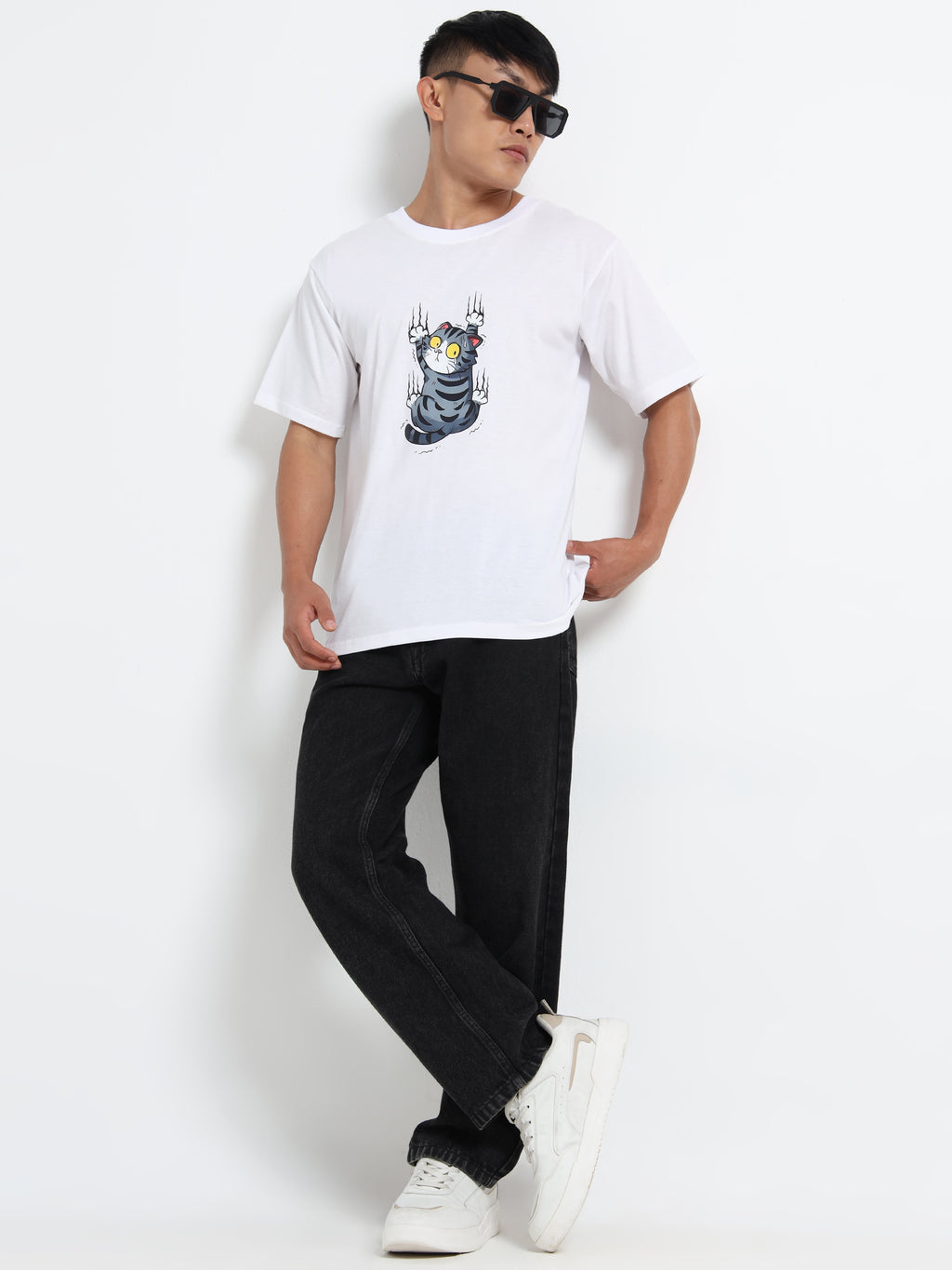 Men's White Cat Scratch Graphic T-Shirt
