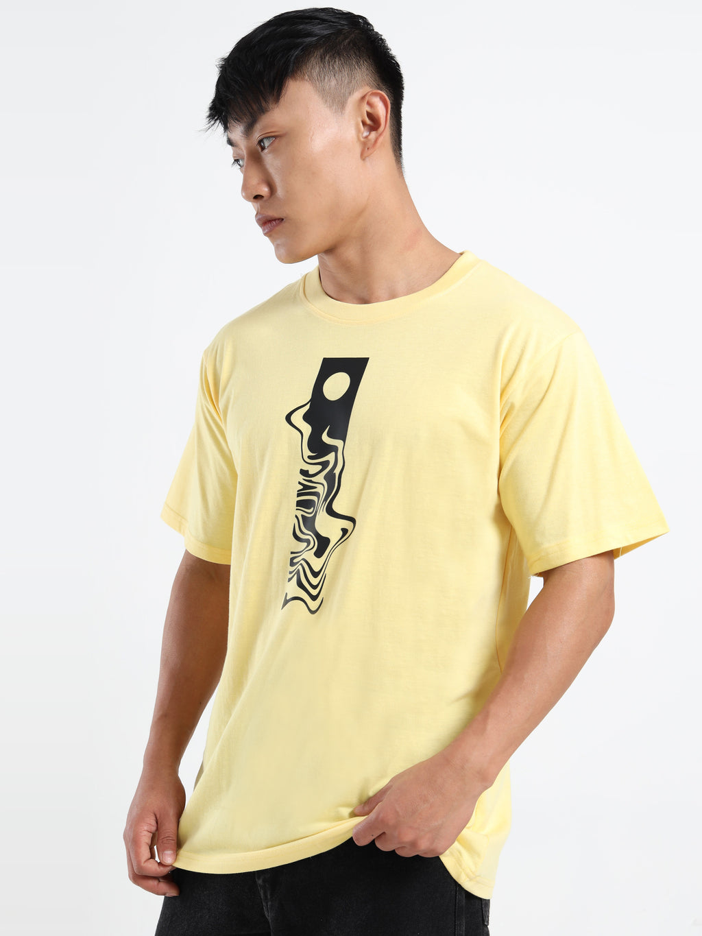 Men's Light Yellow Abstract Liquid Graphic T-Shirt