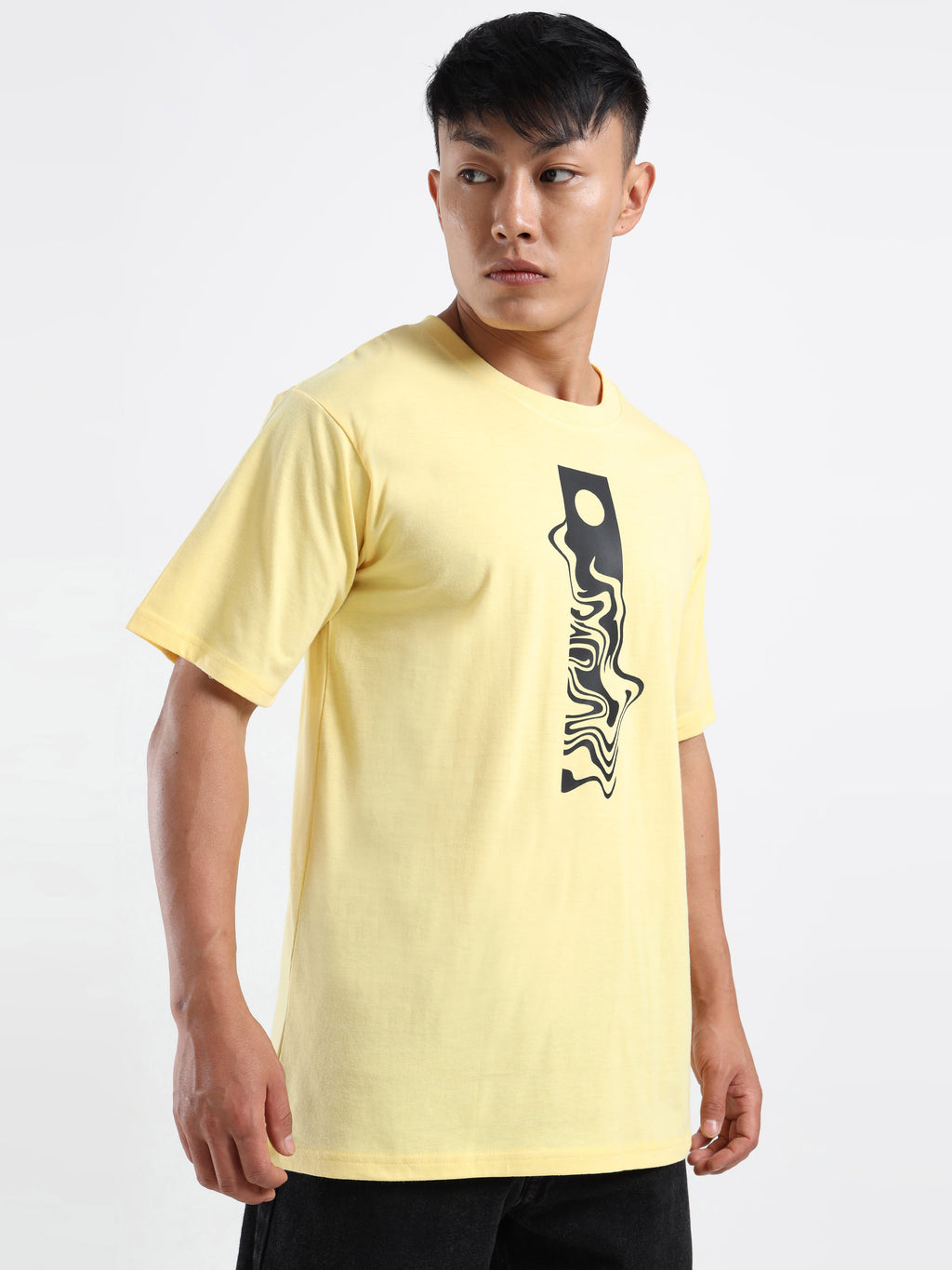 Men's Light Yellow Abstract Liquid Graphic T-Shirt