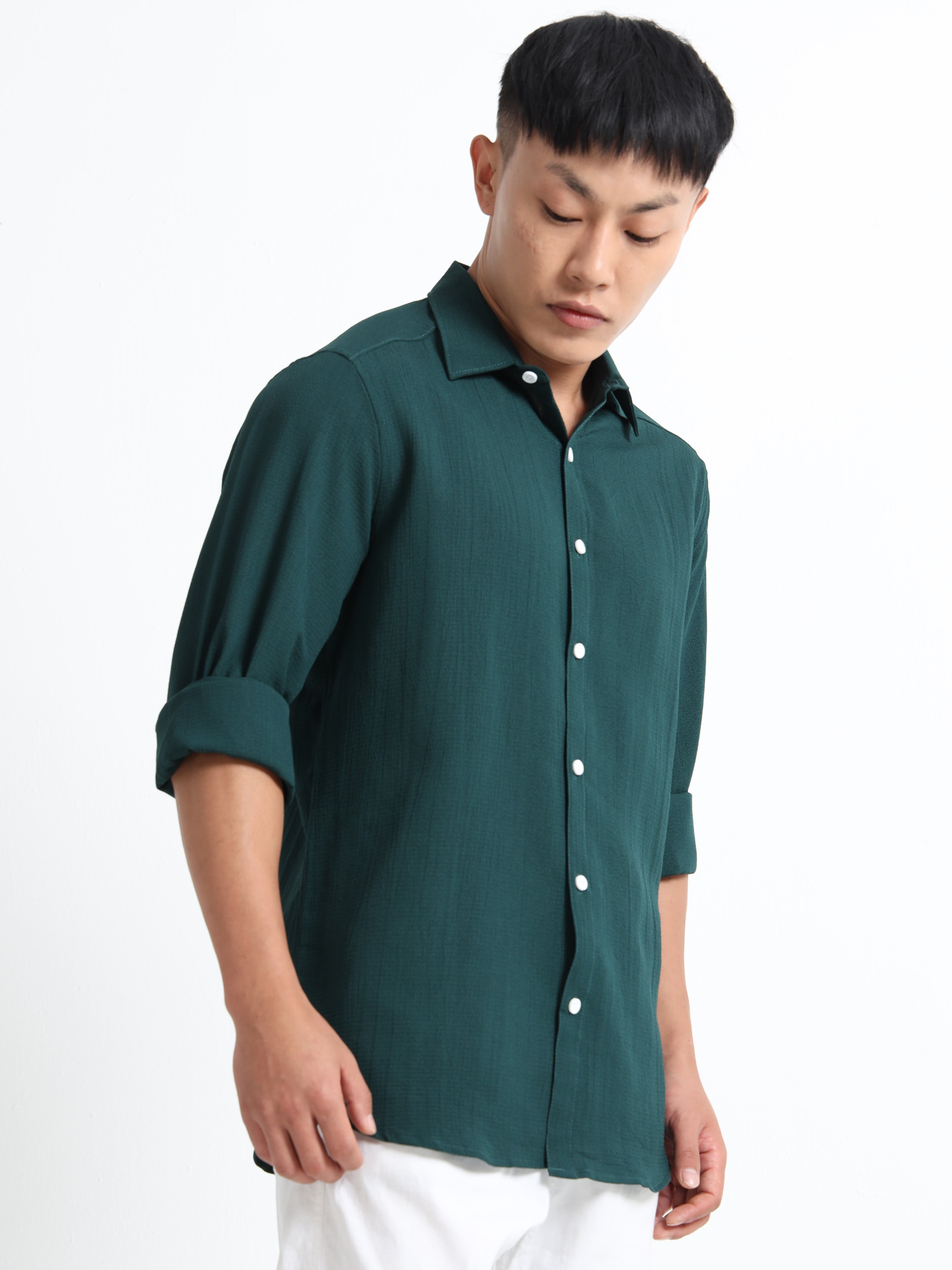 Men’s Green Textured Casual Button-Down Shirt