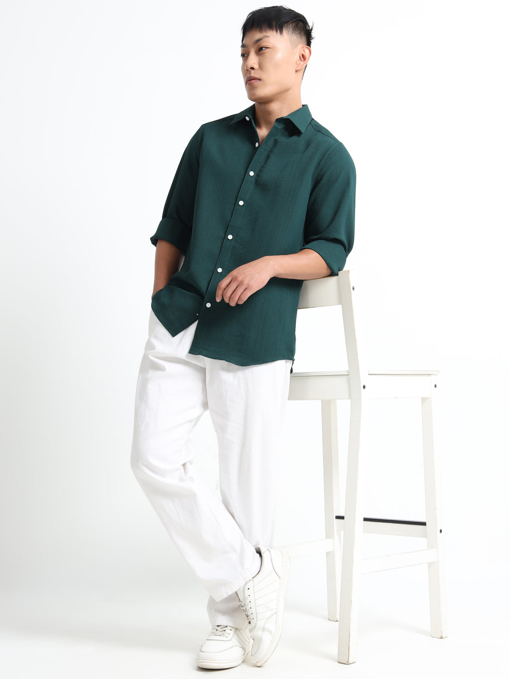 Men’s Green Textured Casual Button-Down Shirt