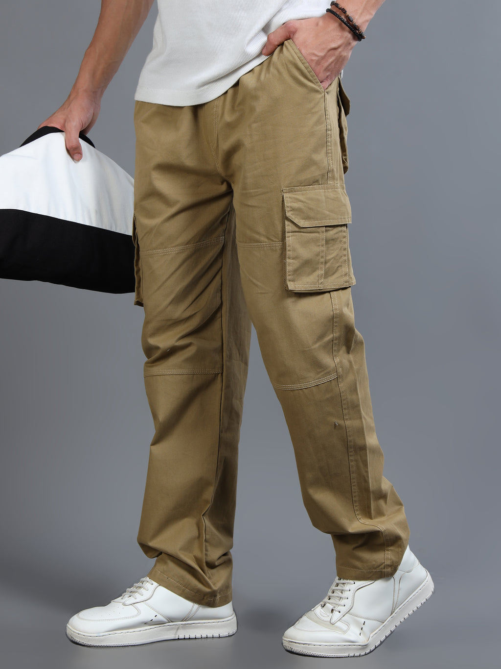 Men's Beige Straight-Leg Cargo Pants
