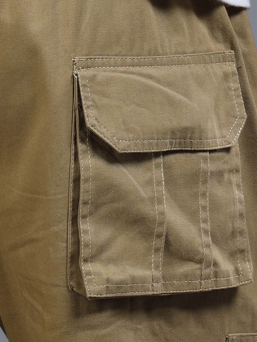 Men's Beige Straight-Leg Cargo Pants