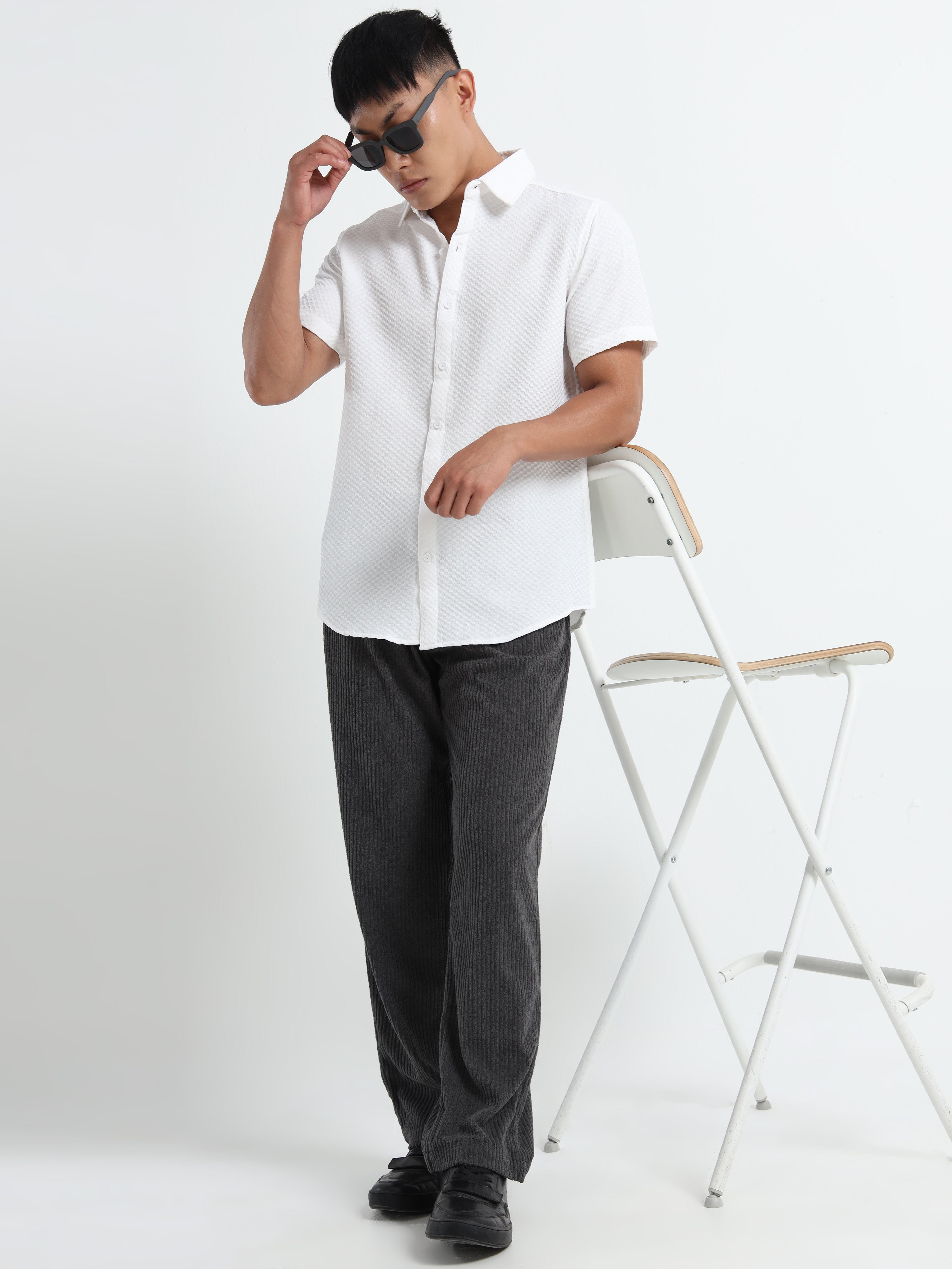 Men's White Geometric Textured Short Sleeve Casual Shirt