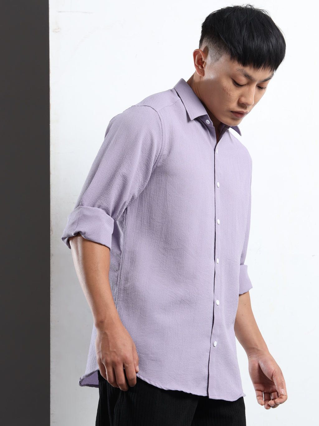 Men’s Lavender Textured Casual Button-Down Shirt