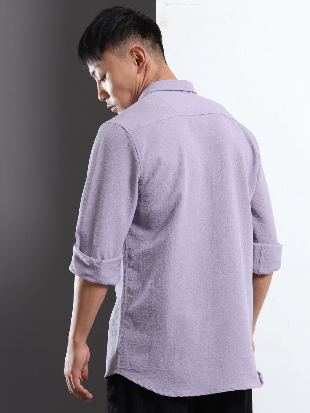 Men’s Lavender Textured Casual Button-Down Shirt