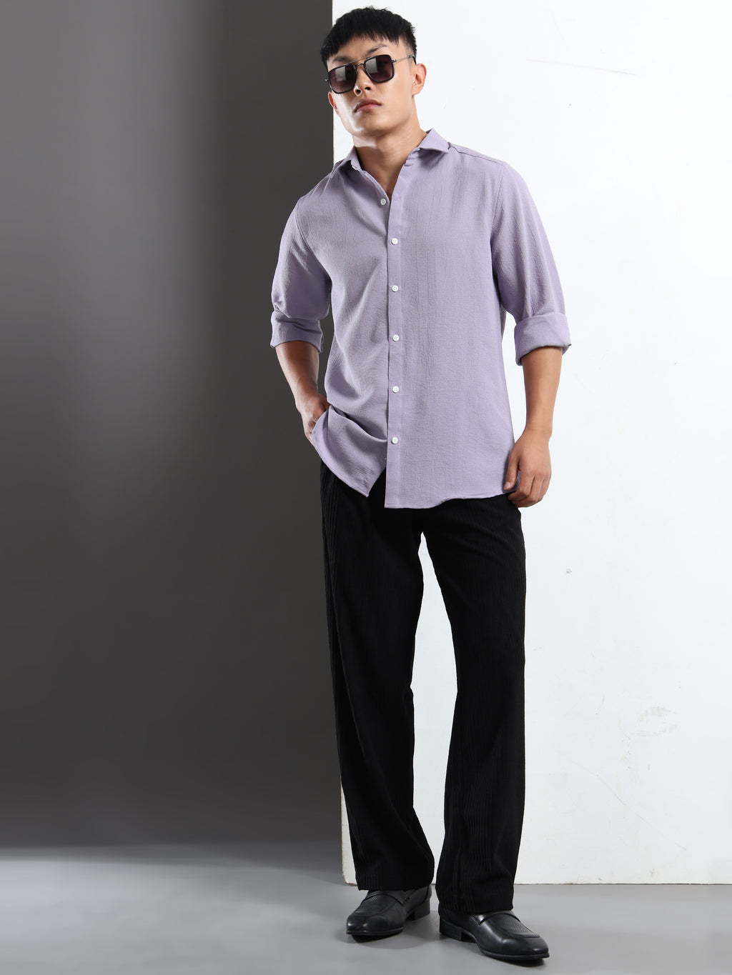 Men’s Lavender Textured Casual Button-Down Shirt