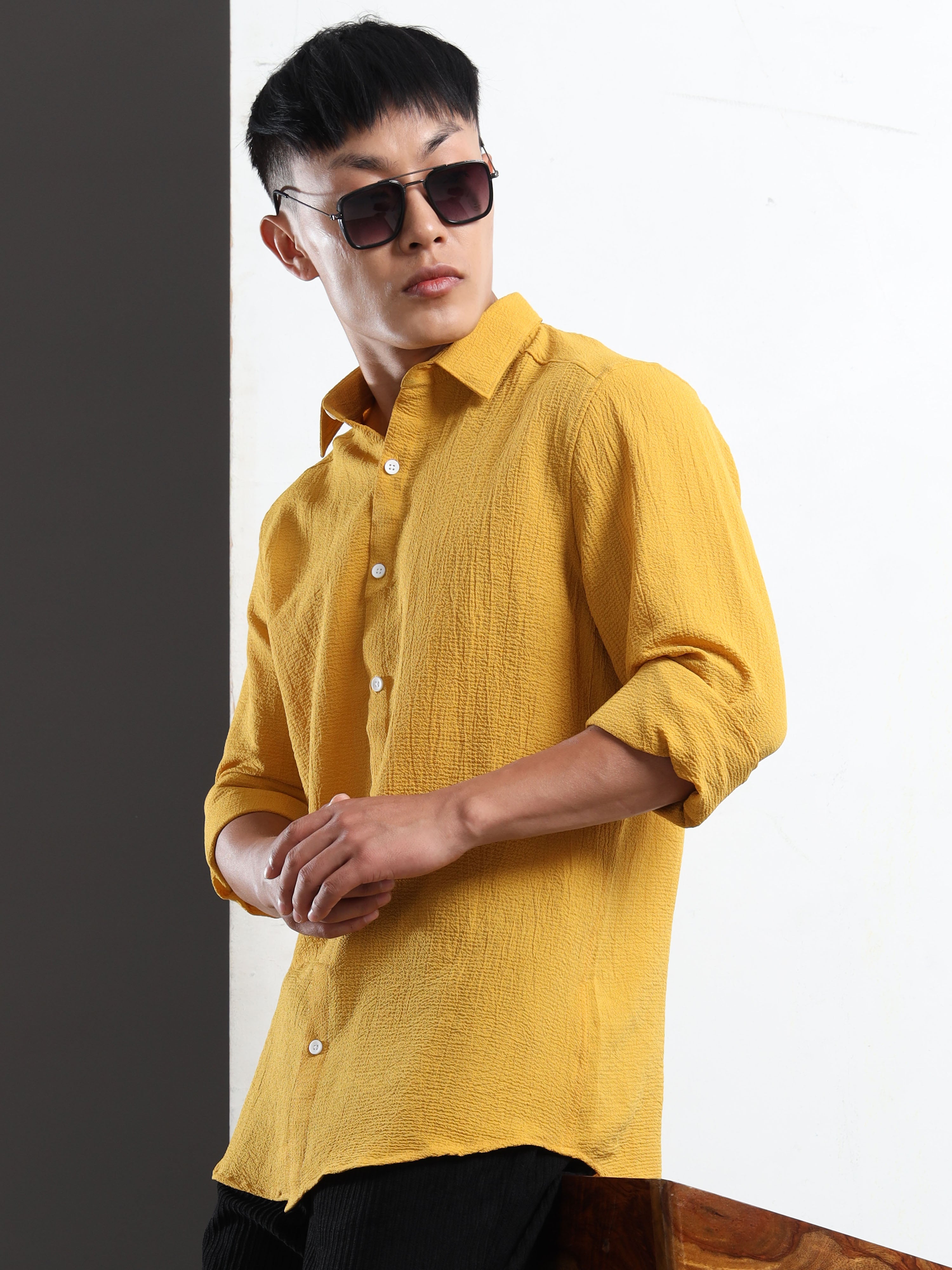 Men’s Yellow Textured Casual Button-Down Shirt