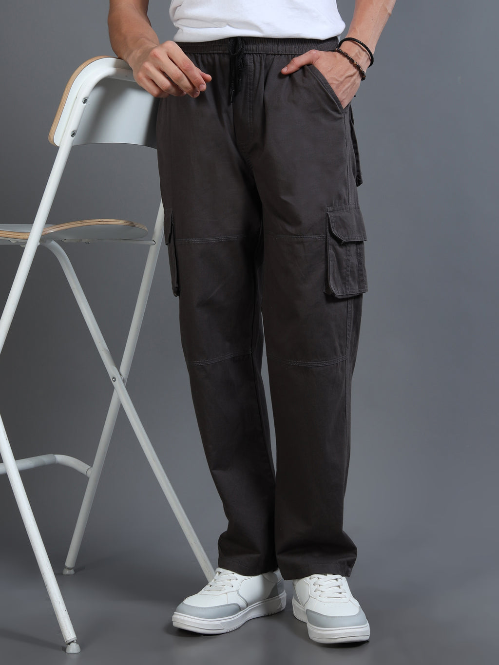 Men's Charcoal Grey Straight-Leg Cargo Pants