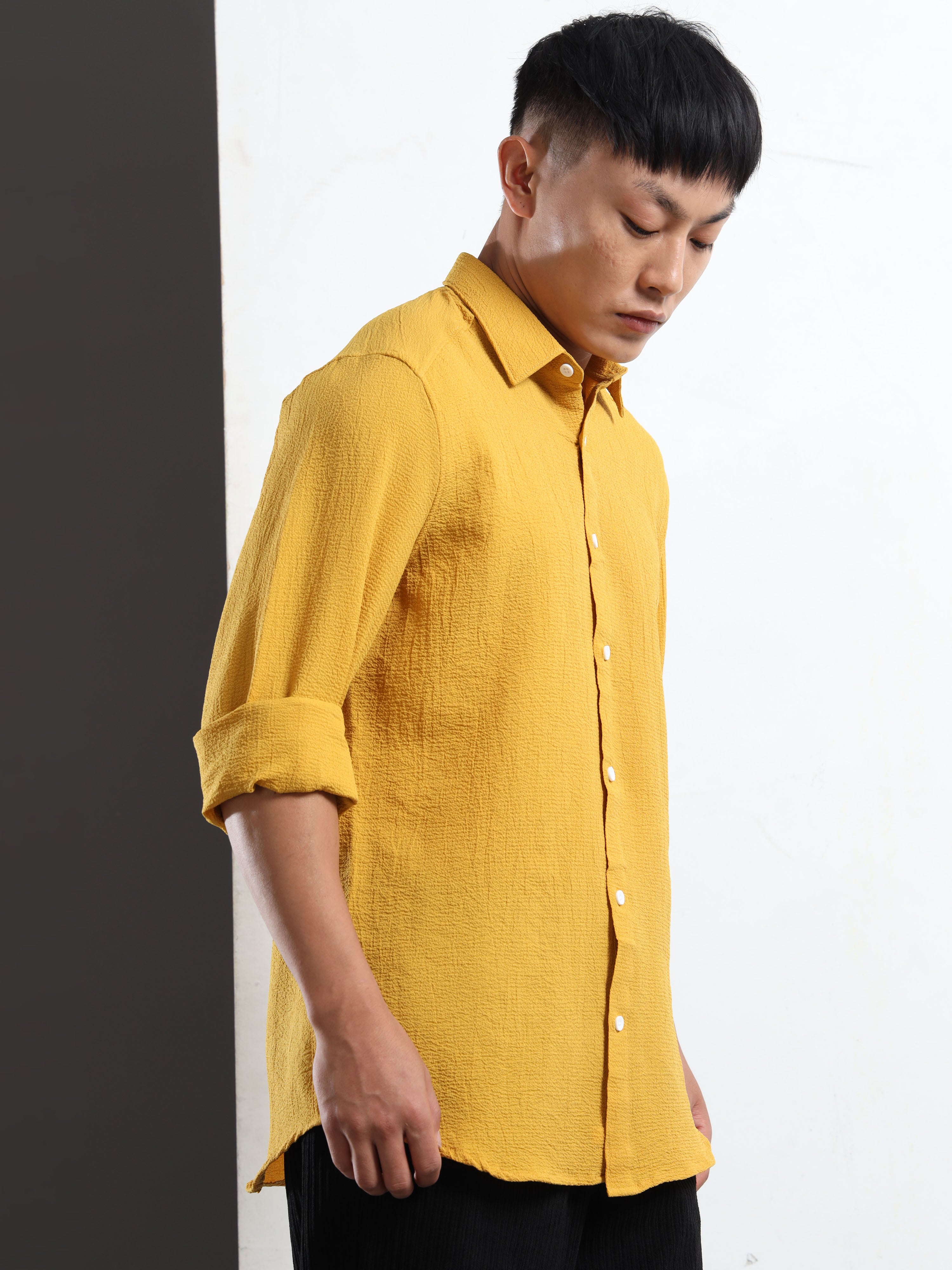 Men’s Yellow Textured Casual Button-Down Shirt