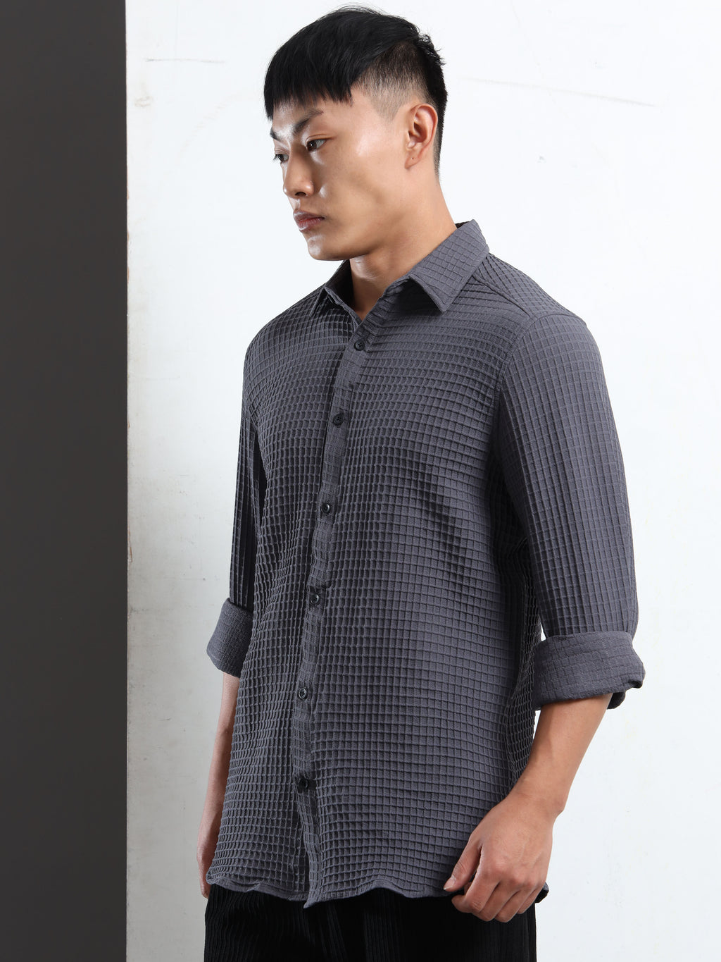 Men’s Grey Textured Grid Casual Shirt