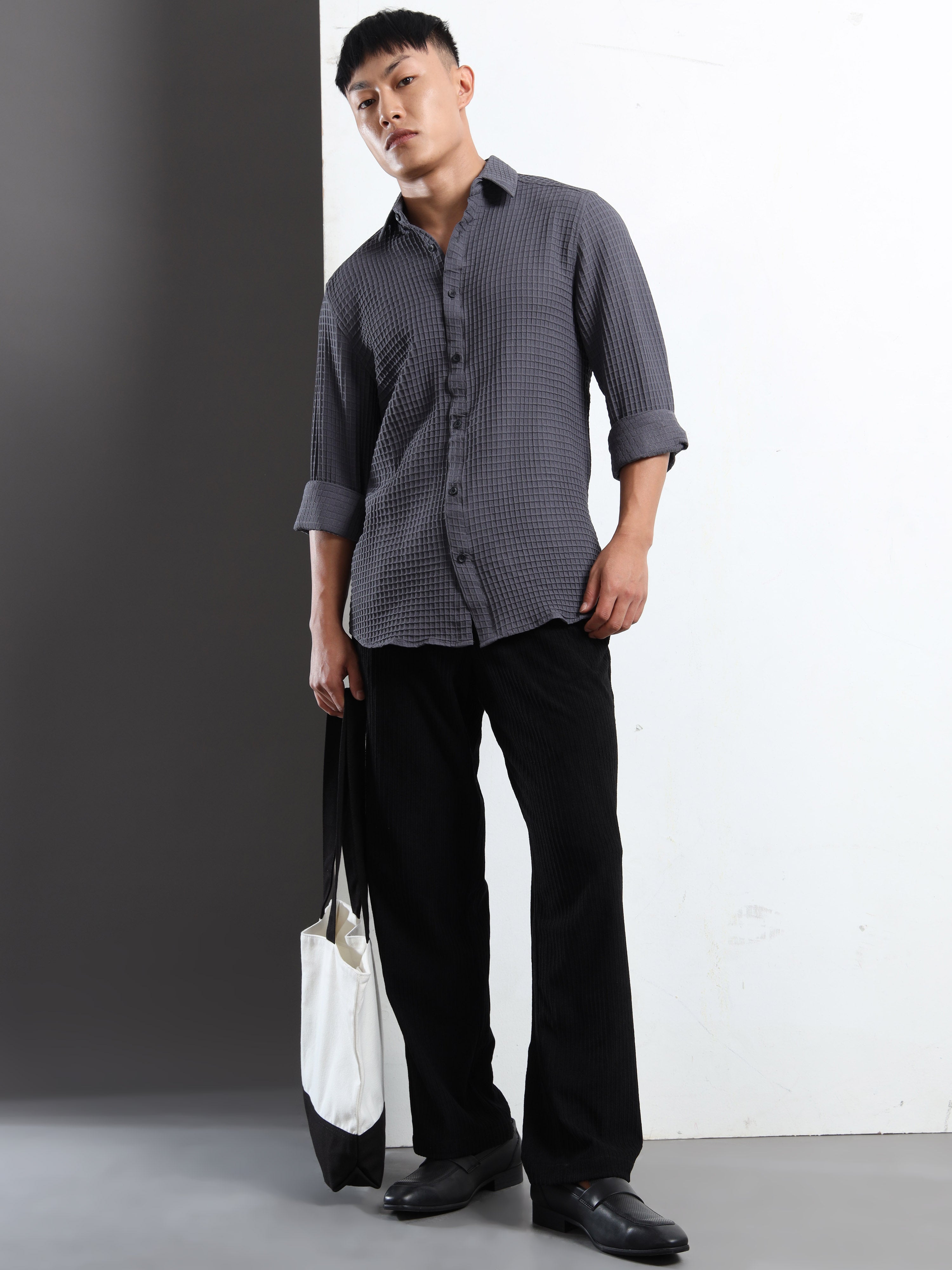 Men’s Grey Textured Grid Casual Shirt