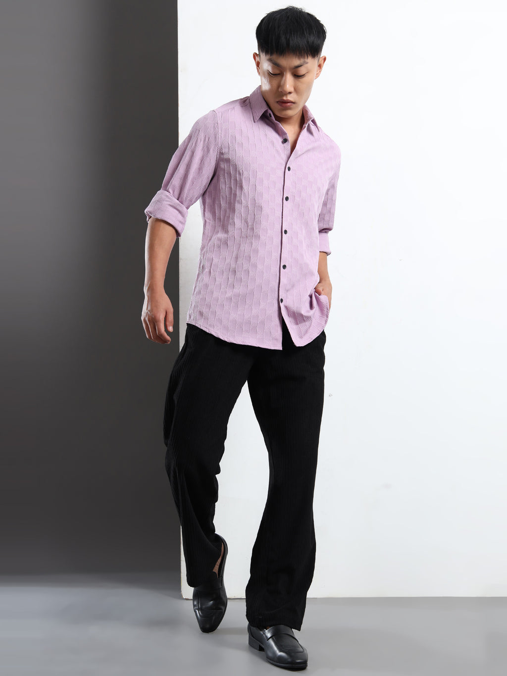 Men’s Lavender Textured Check Casual Shirt