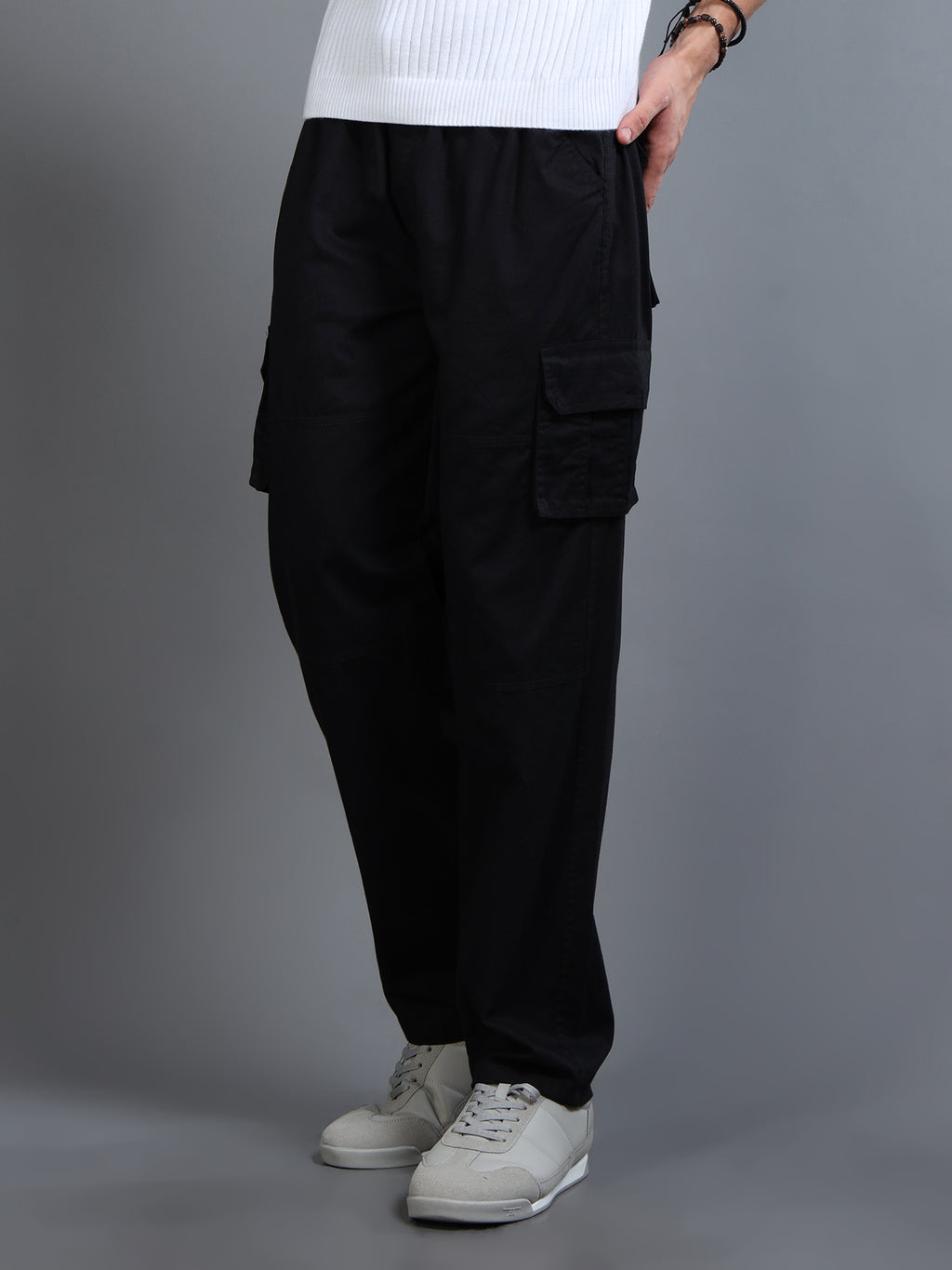 Men's Black Straight-Leg Cargo Pants