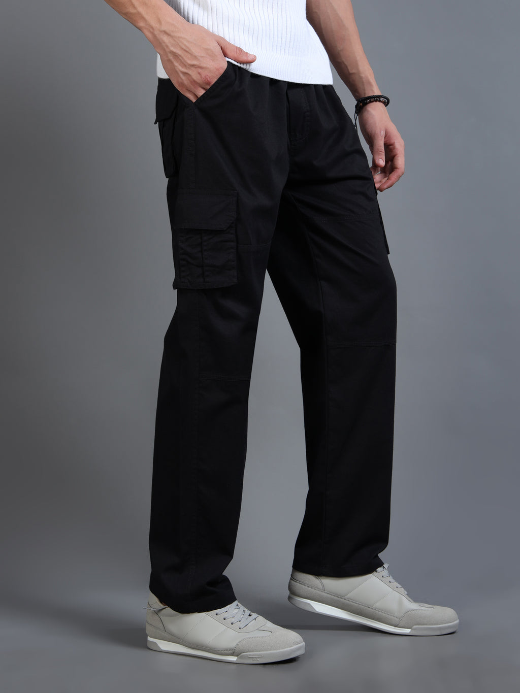 Men's Black Straight-Leg Cargo Pants