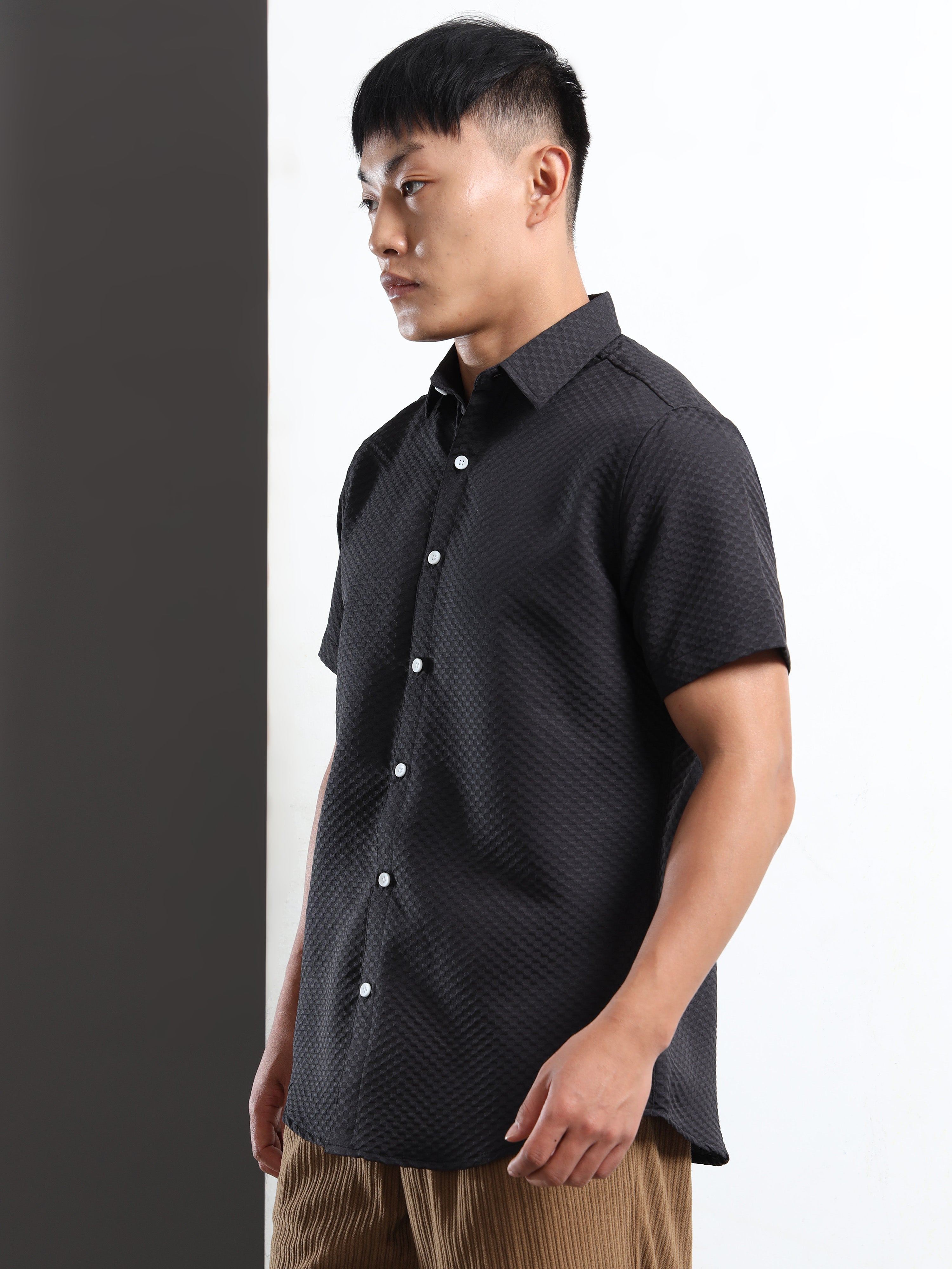 Men's Black Geometric Textured Short Sleeve Casual Shirt