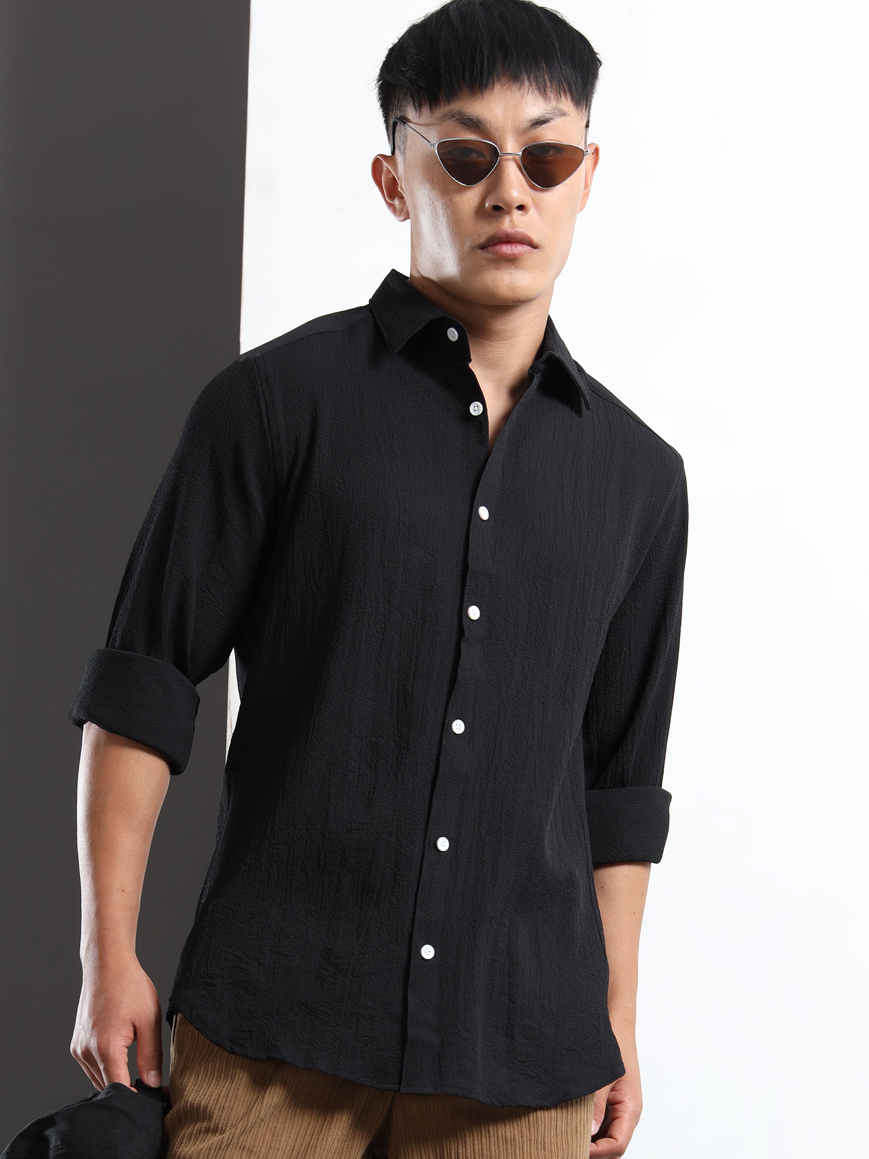 Men’s Black Textured Casual Button-Down Shirt