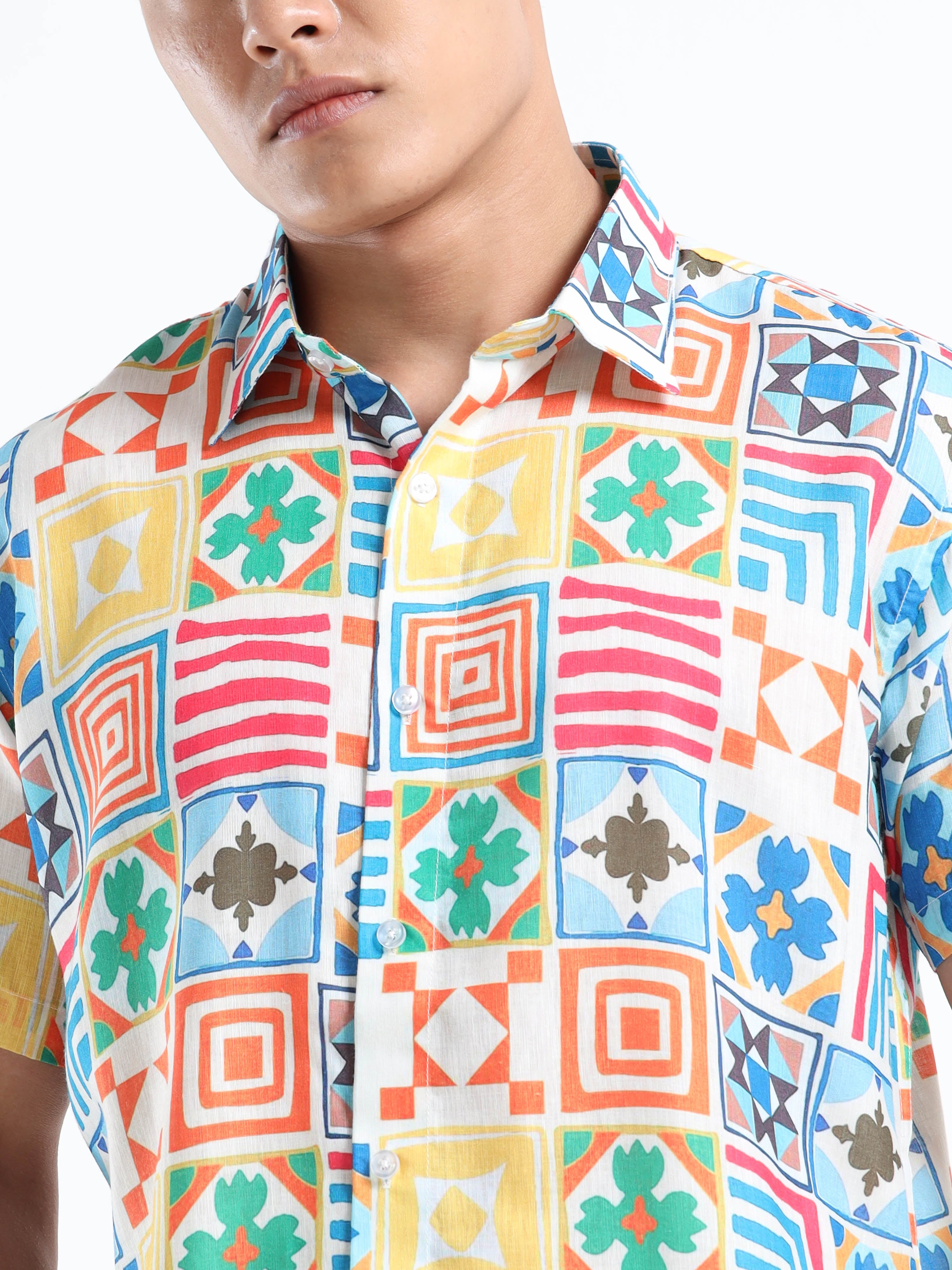 Men's Slim Fit Multi-Colour Geometric Printed Casual Shirt