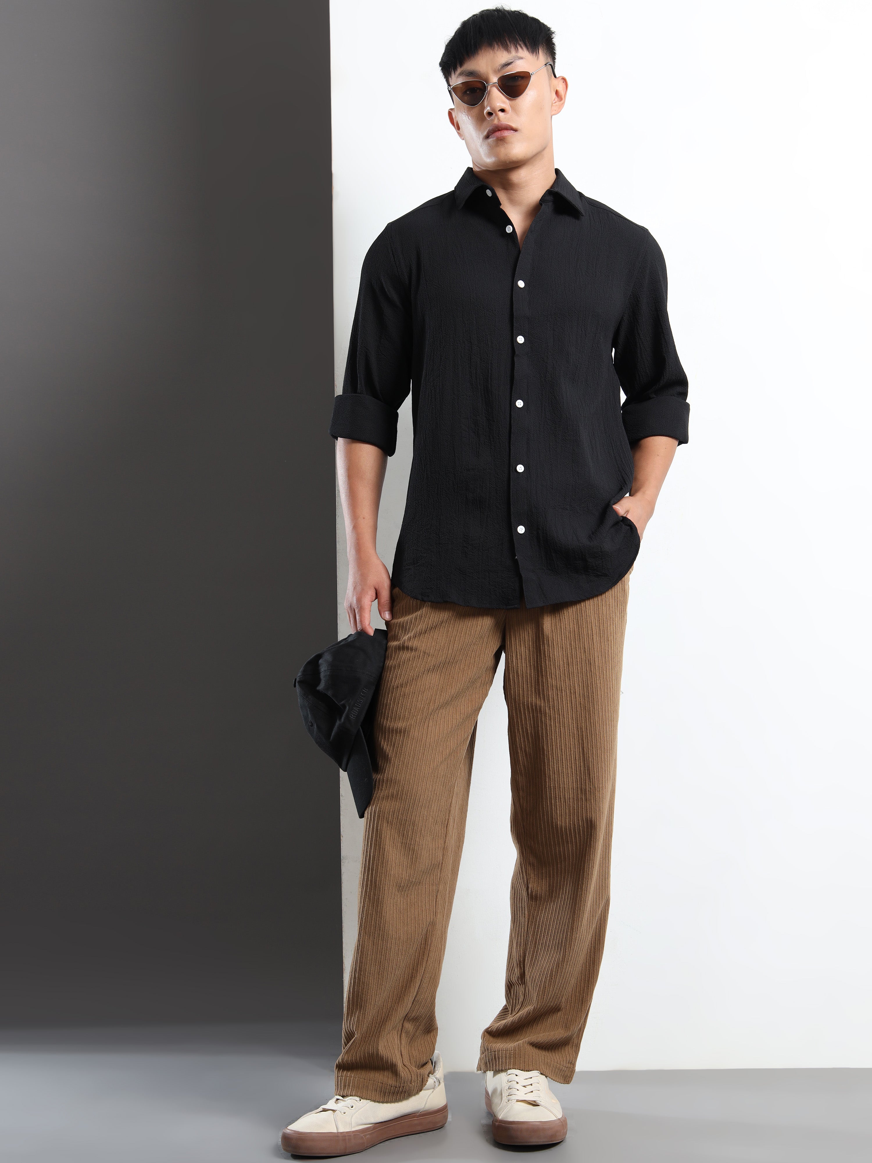 Men’s Black Textured Casual Button-Down Shirt
