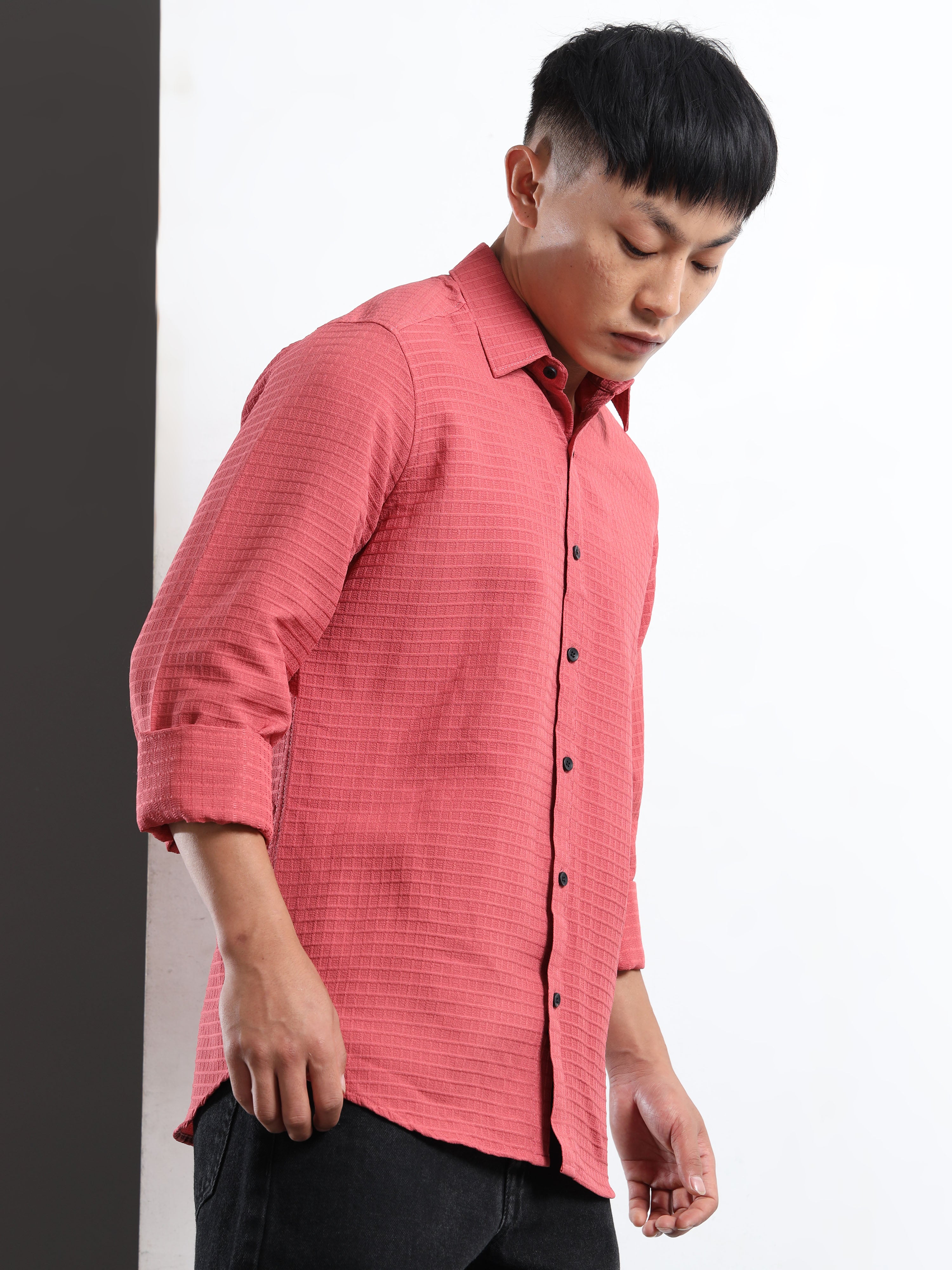 Men’s Pink Textured Grid Casual Shirt
