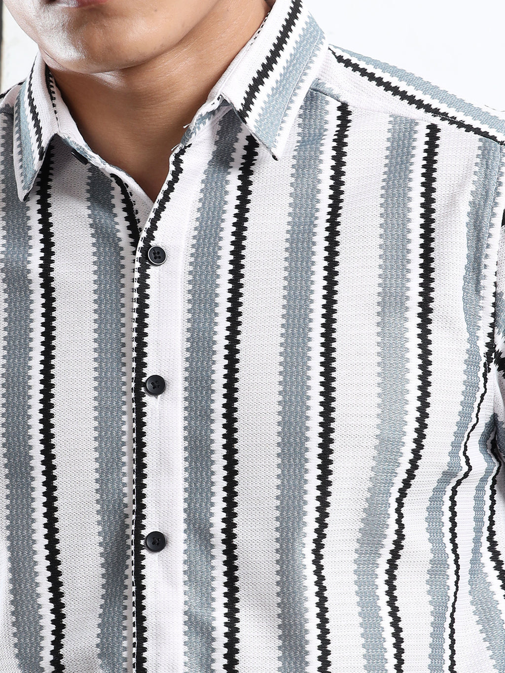 Men’s Grey-White Striped Textured Shirt