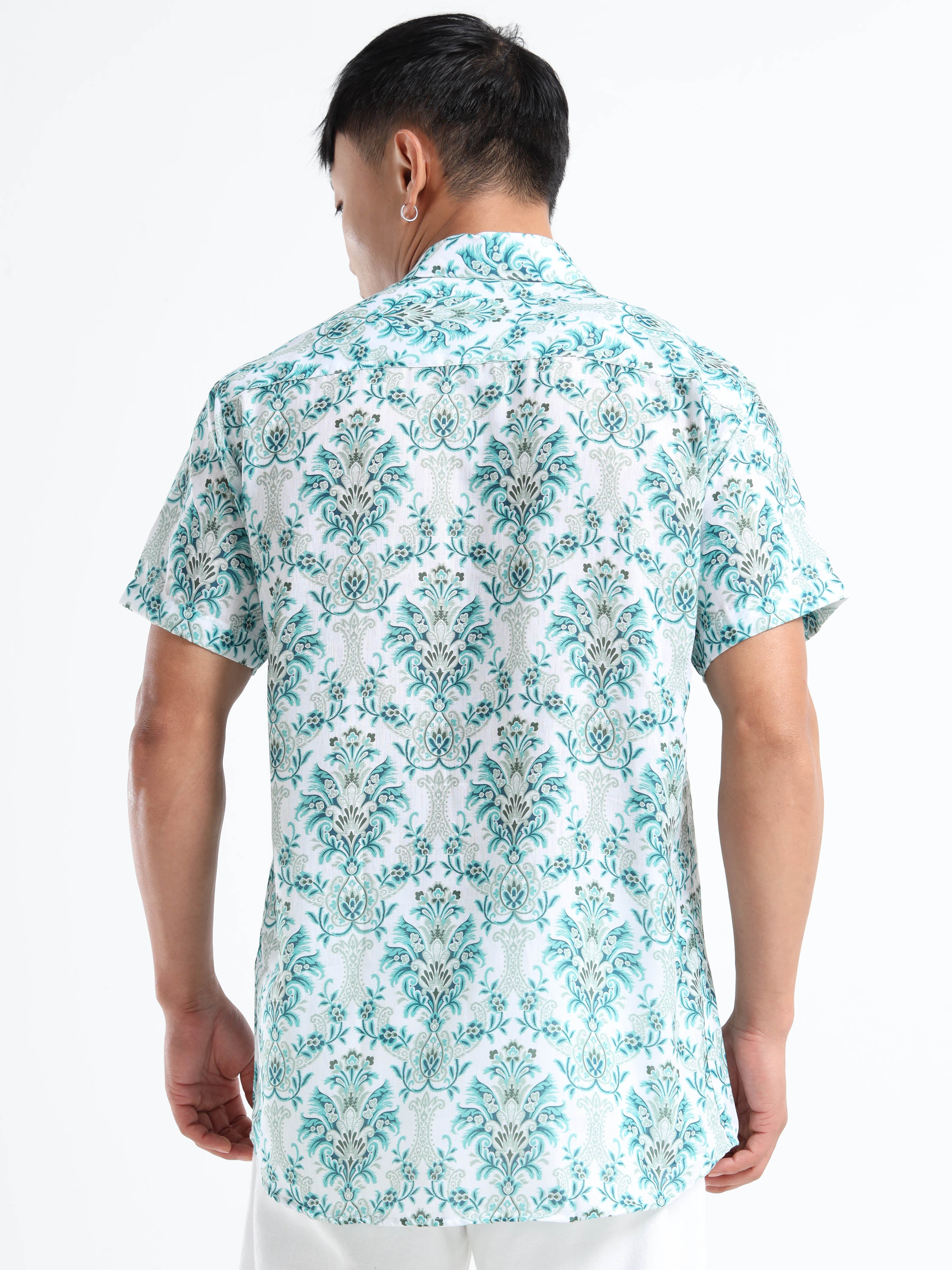 Men's White and Teal Damask Print Short Sleeve Shirt