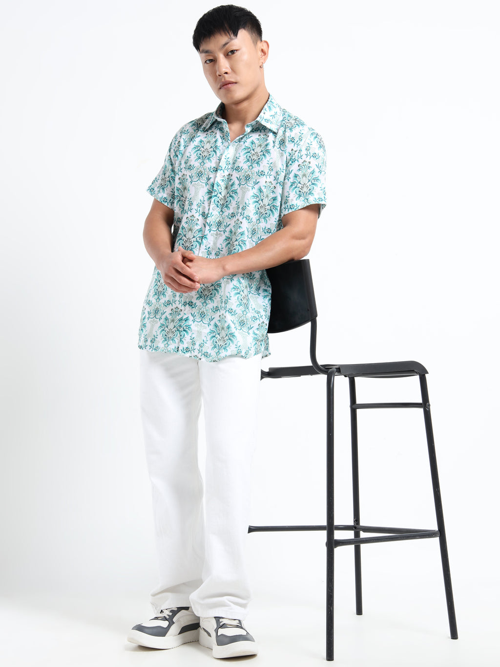 Men's White and Teal Damask Print Short Sleeve Shirt