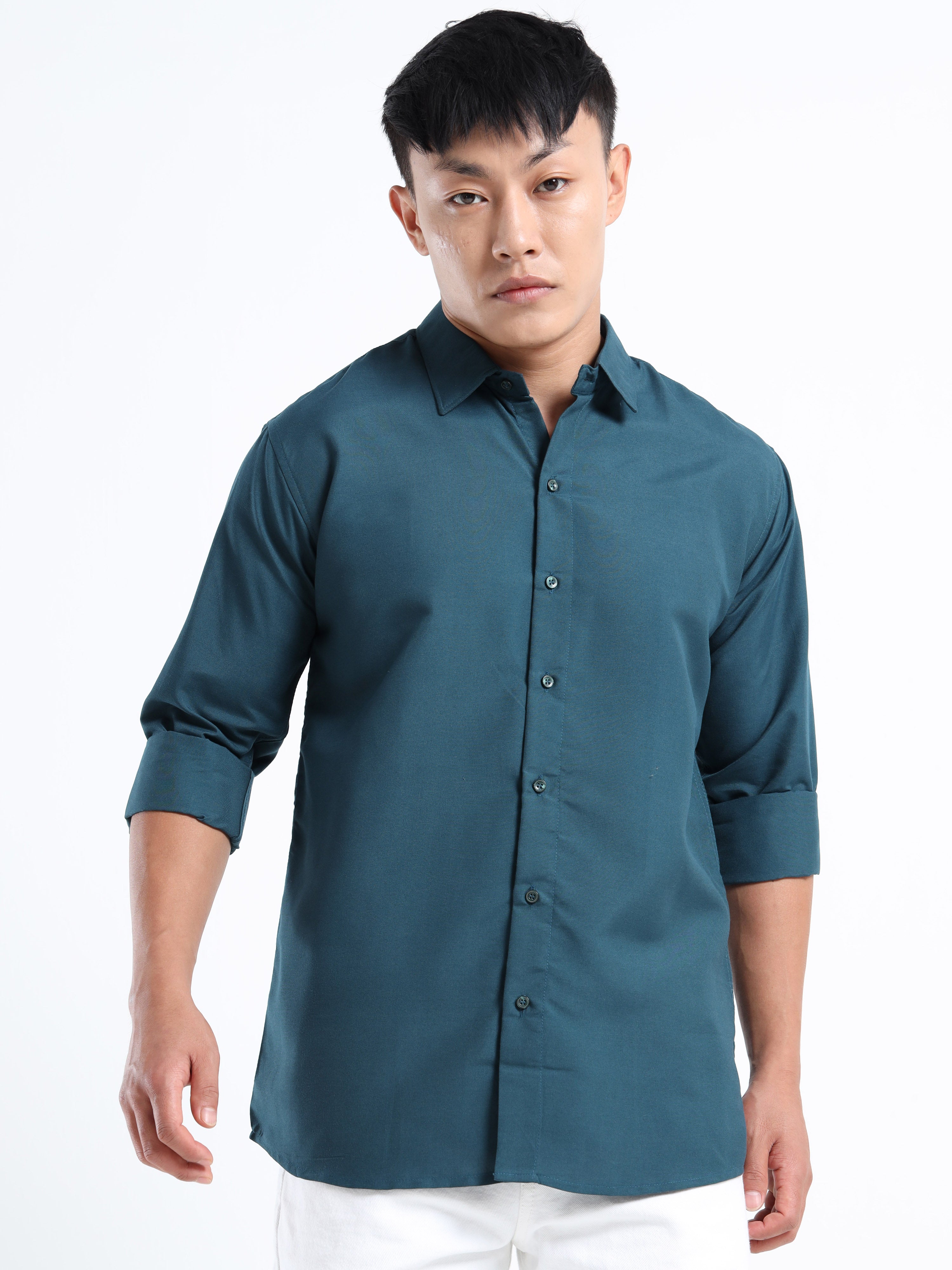 Royal Blue Men Slim Fit Casual Solid Shirt