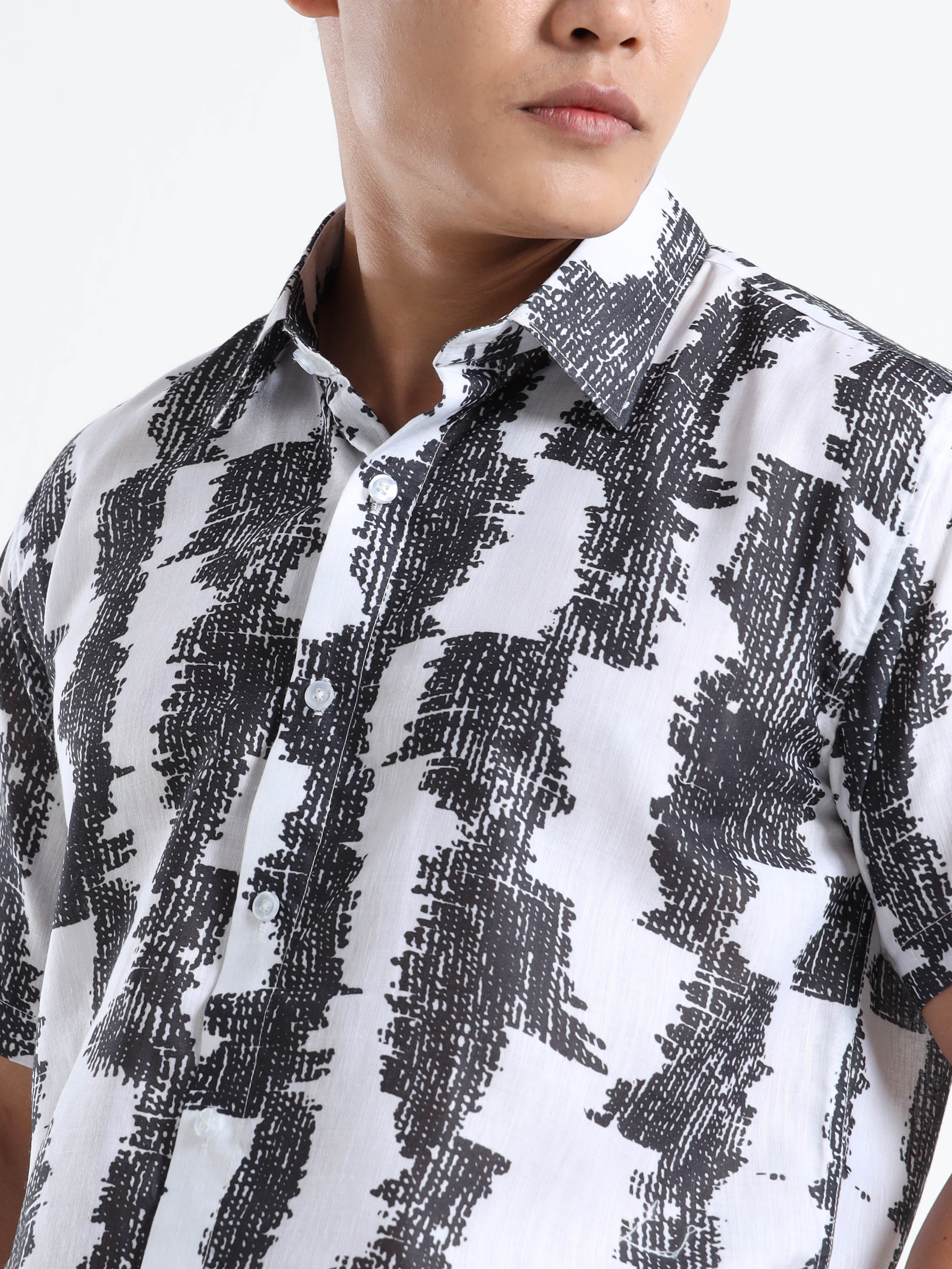 Men's Slim Fit White Black Textured Printed Casual Shirt