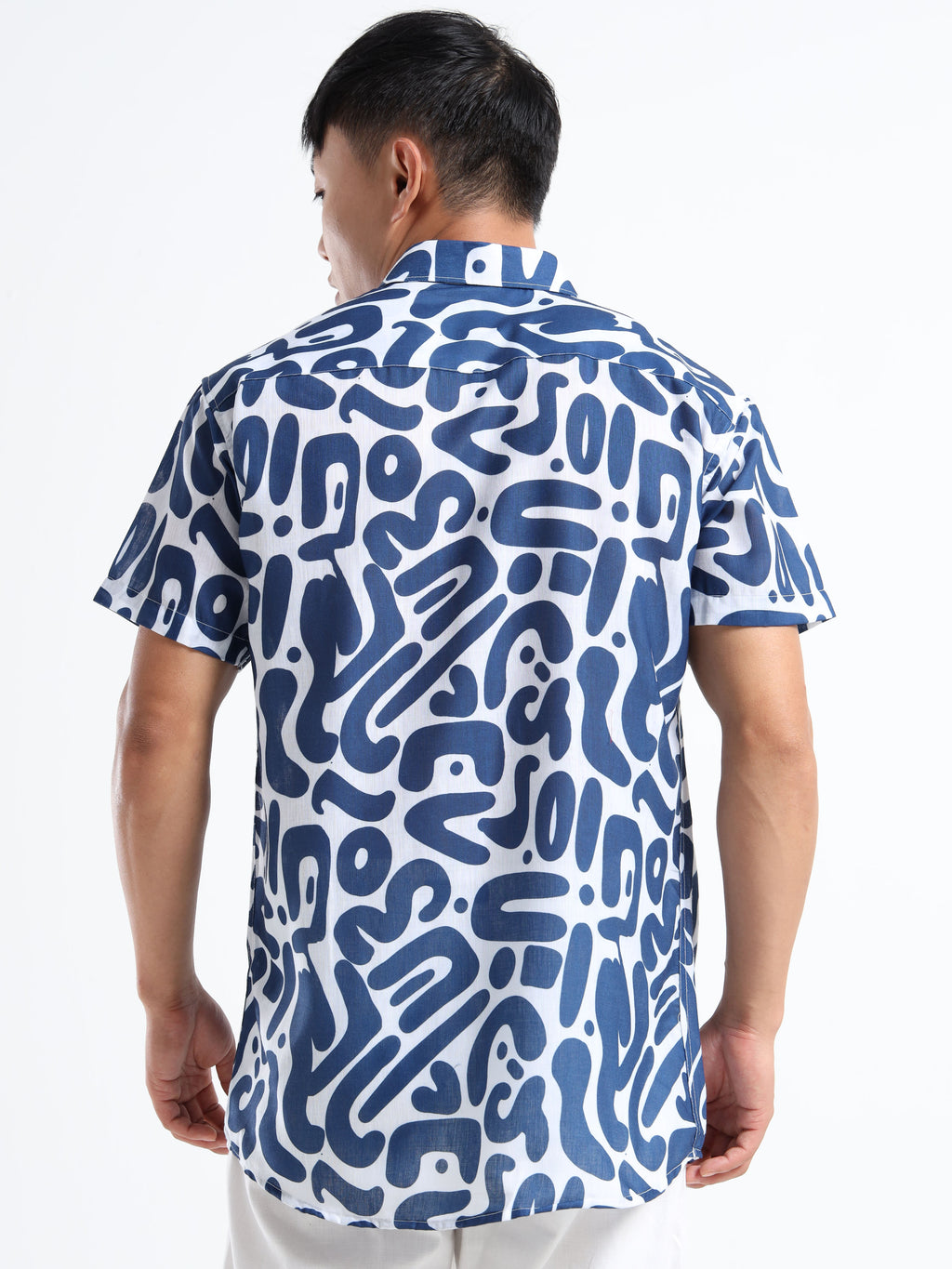 Men's Slim Fit White Navy Blue Abstract Swirl Print Casual Shirt