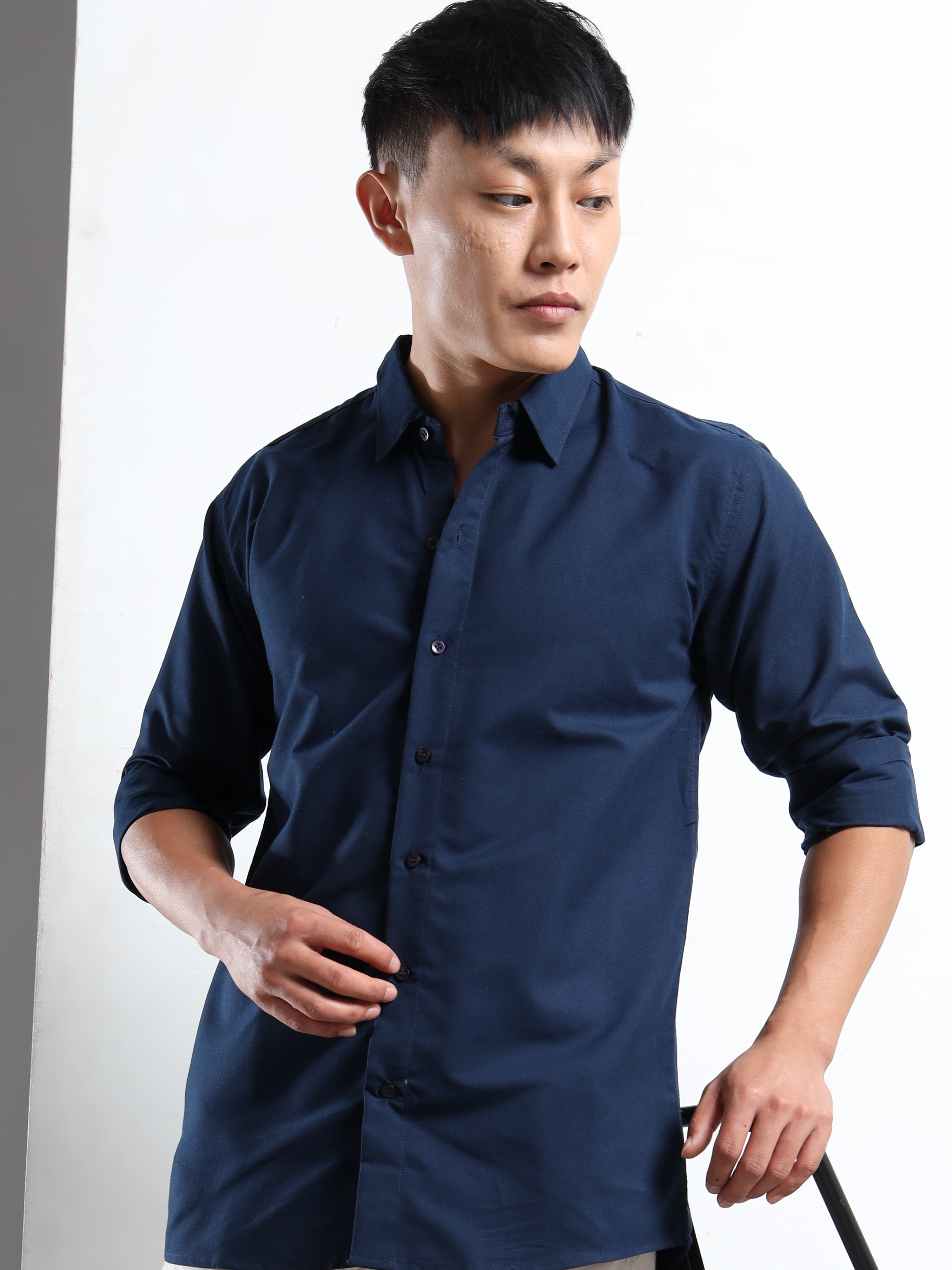 Navy Blue Men Slim Fit Casual Solid Shirt