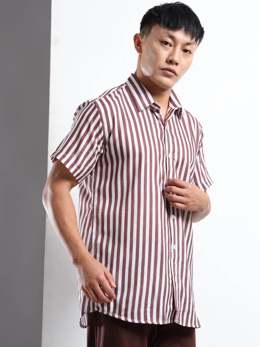 Men's White and Maroon Stripe Short Sleeve Shirt