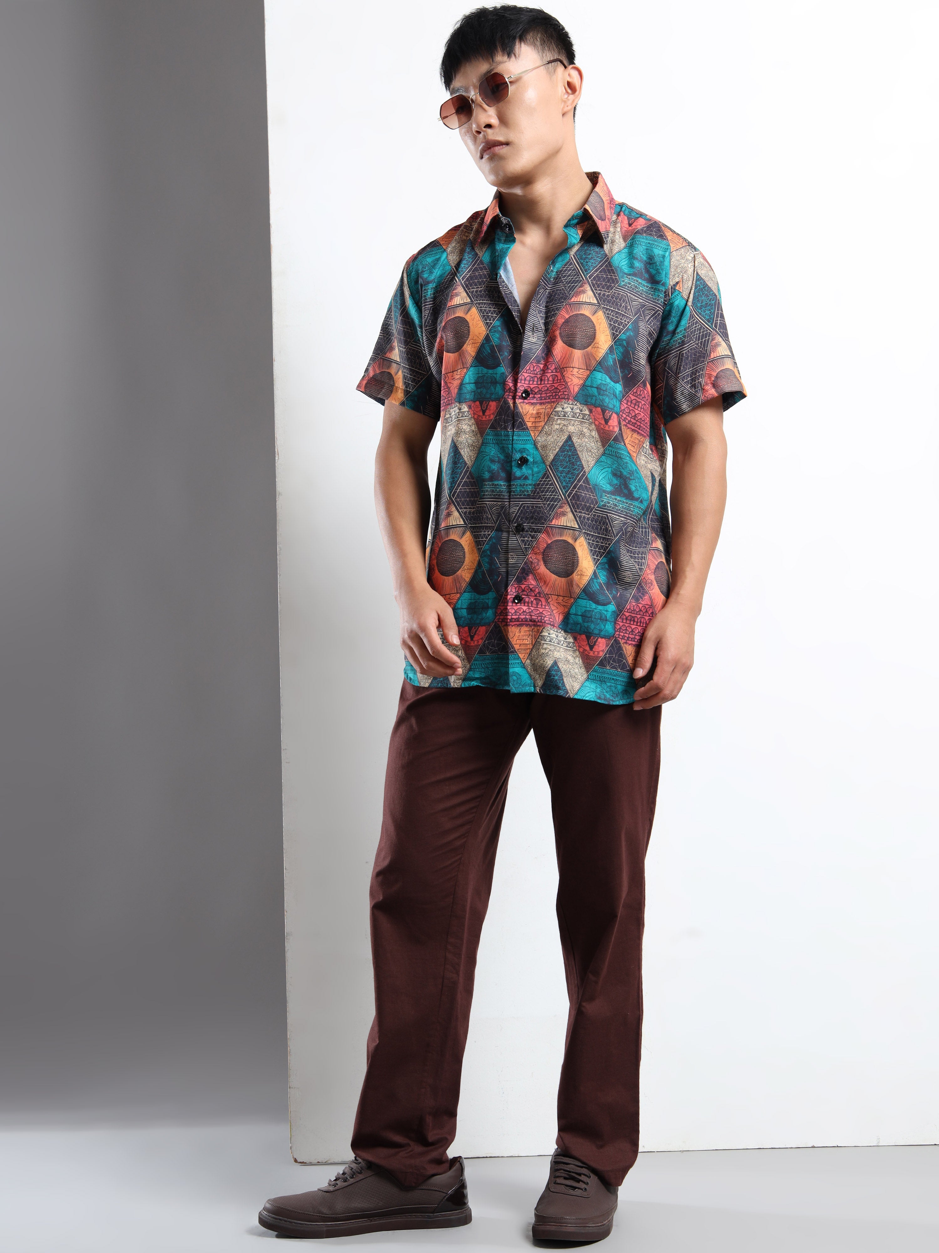 Men's Slim Fit Multi-Colour Geometric Printed Casual Shirt