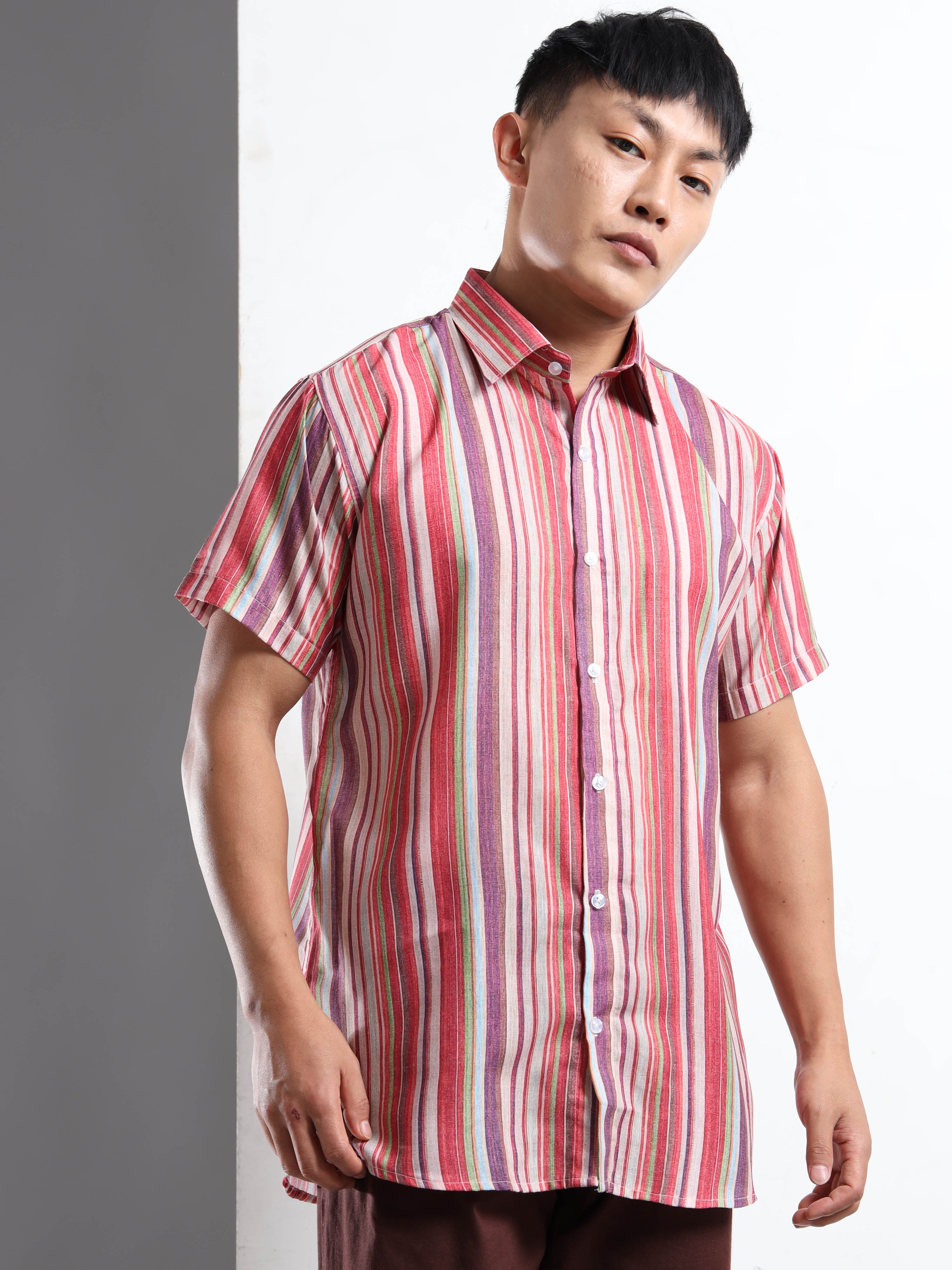 Men's Multi-Color Vertical Stripe Short Sleeve Shirt
