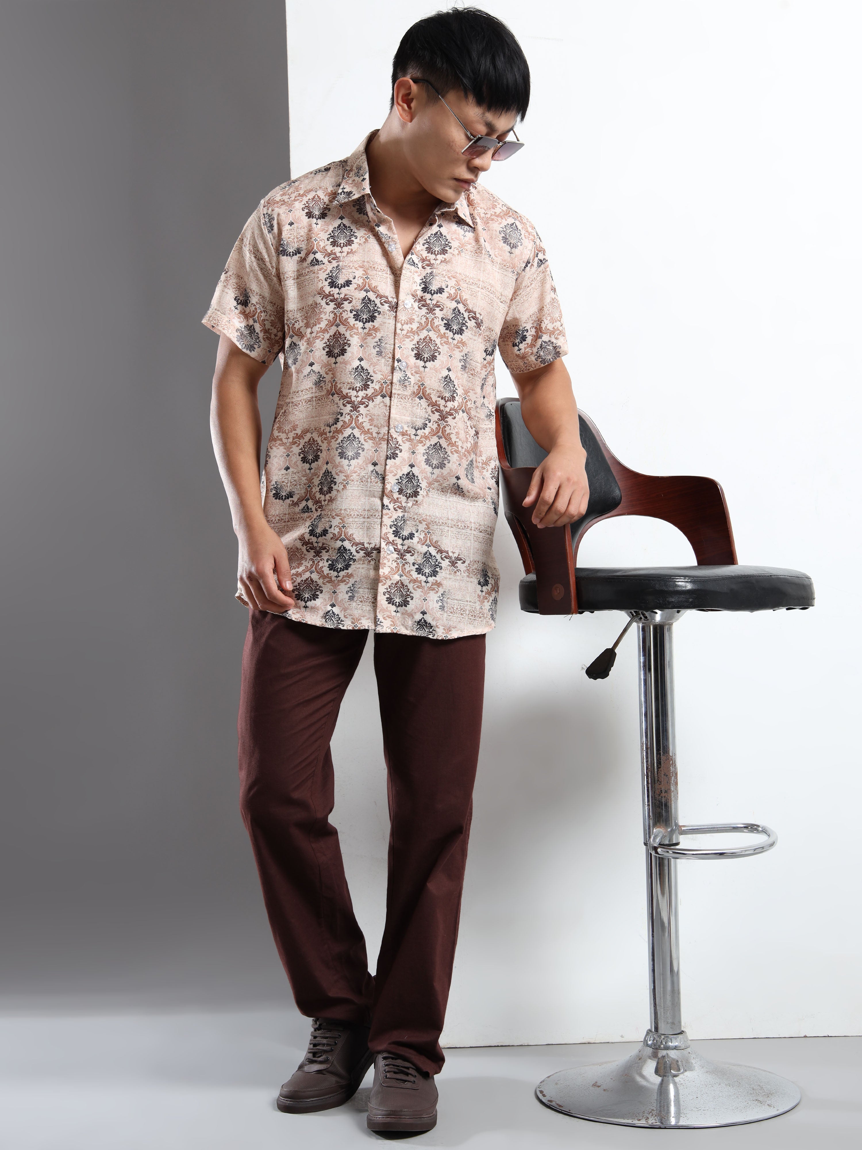 Men's Cream and Brown Damask Print Short Sleeve Shirt