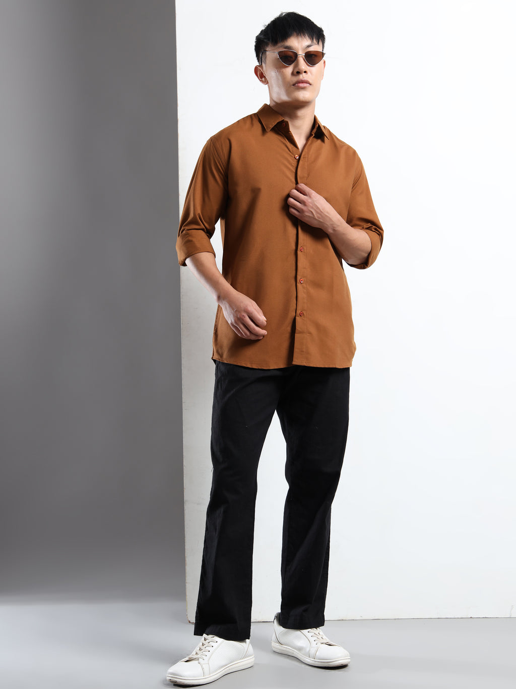 Dark Brown Men Slim Fit Casual Solid Shirt