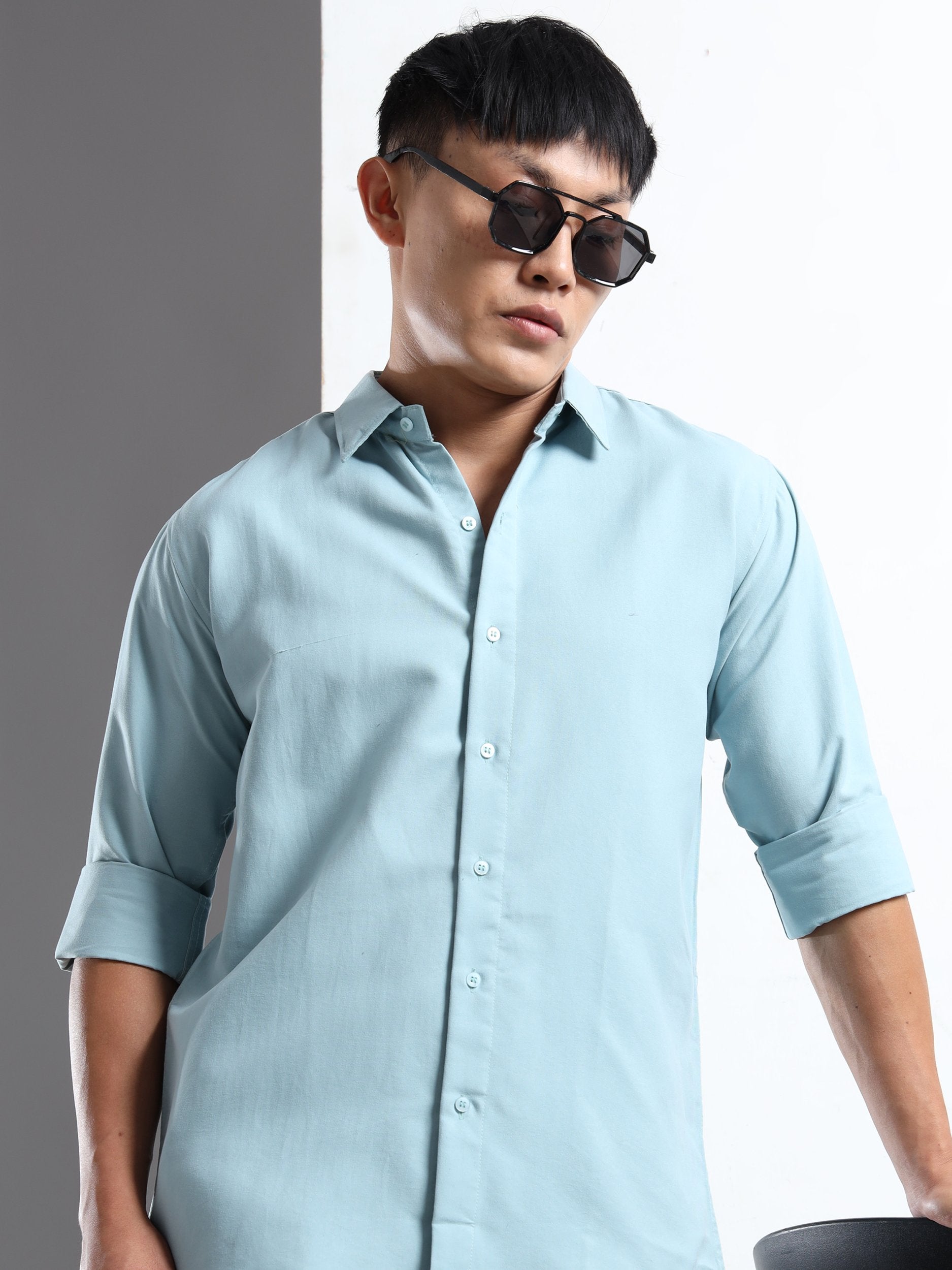 Sky Blue Men Slim Fit Casual Solid Shirt