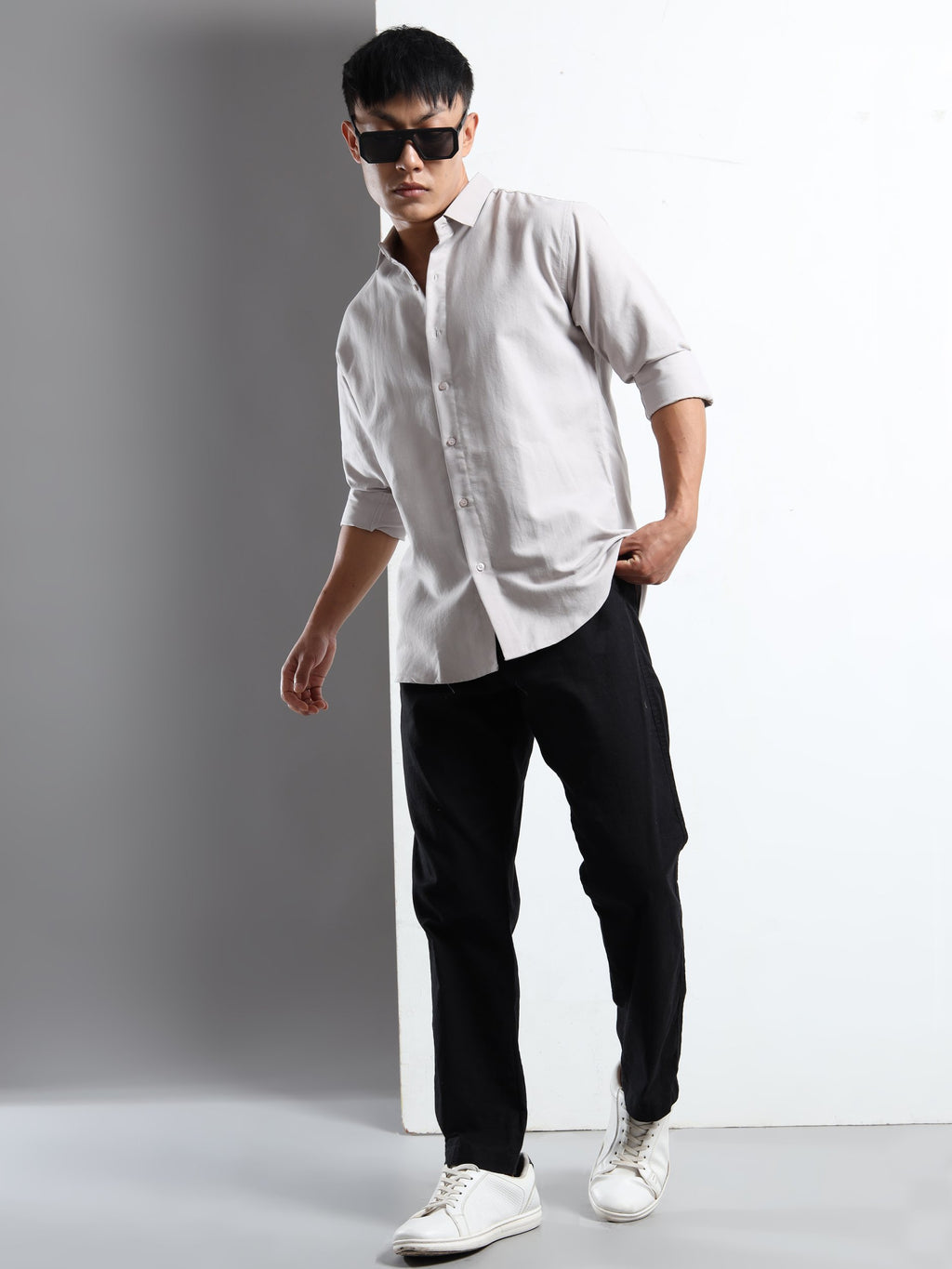 Charcoal Grey Men Slim Fit Casual Solid Shirt