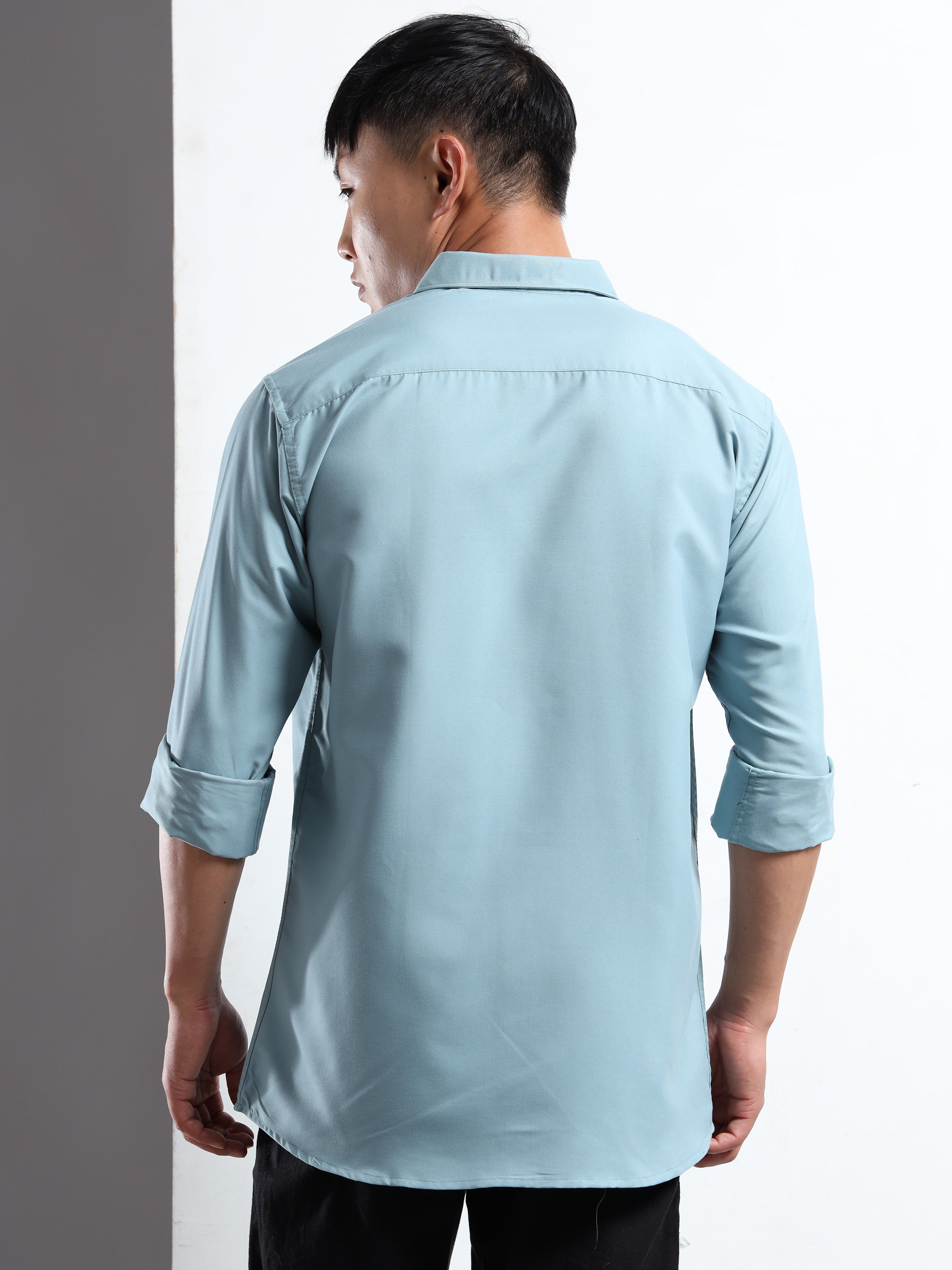 Aqua Blue Men Slim Fit Casual Solid Shirt