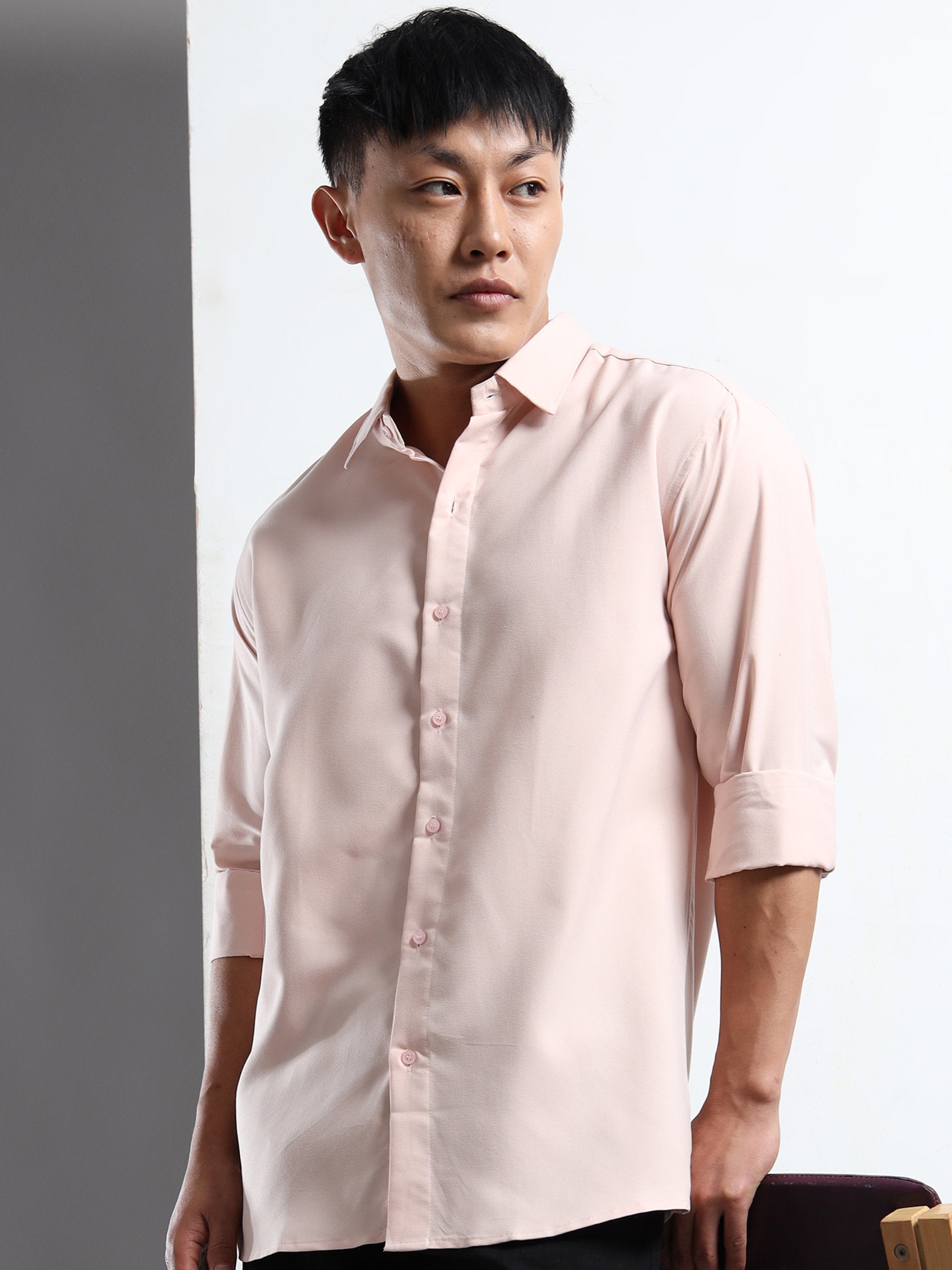 Peach Men Slim Fit Casual Solid Shirt