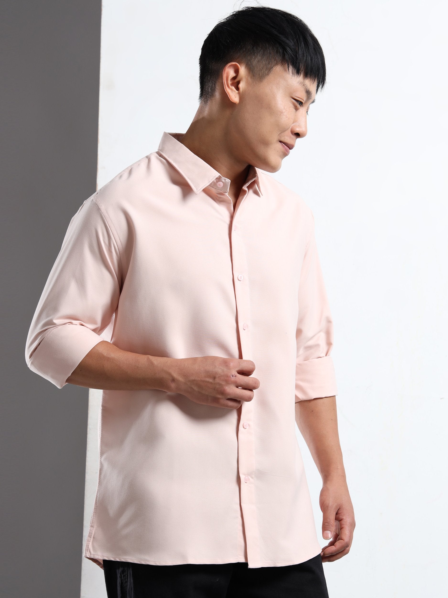 Peach Men Slim Fit Casual Solid Shirt