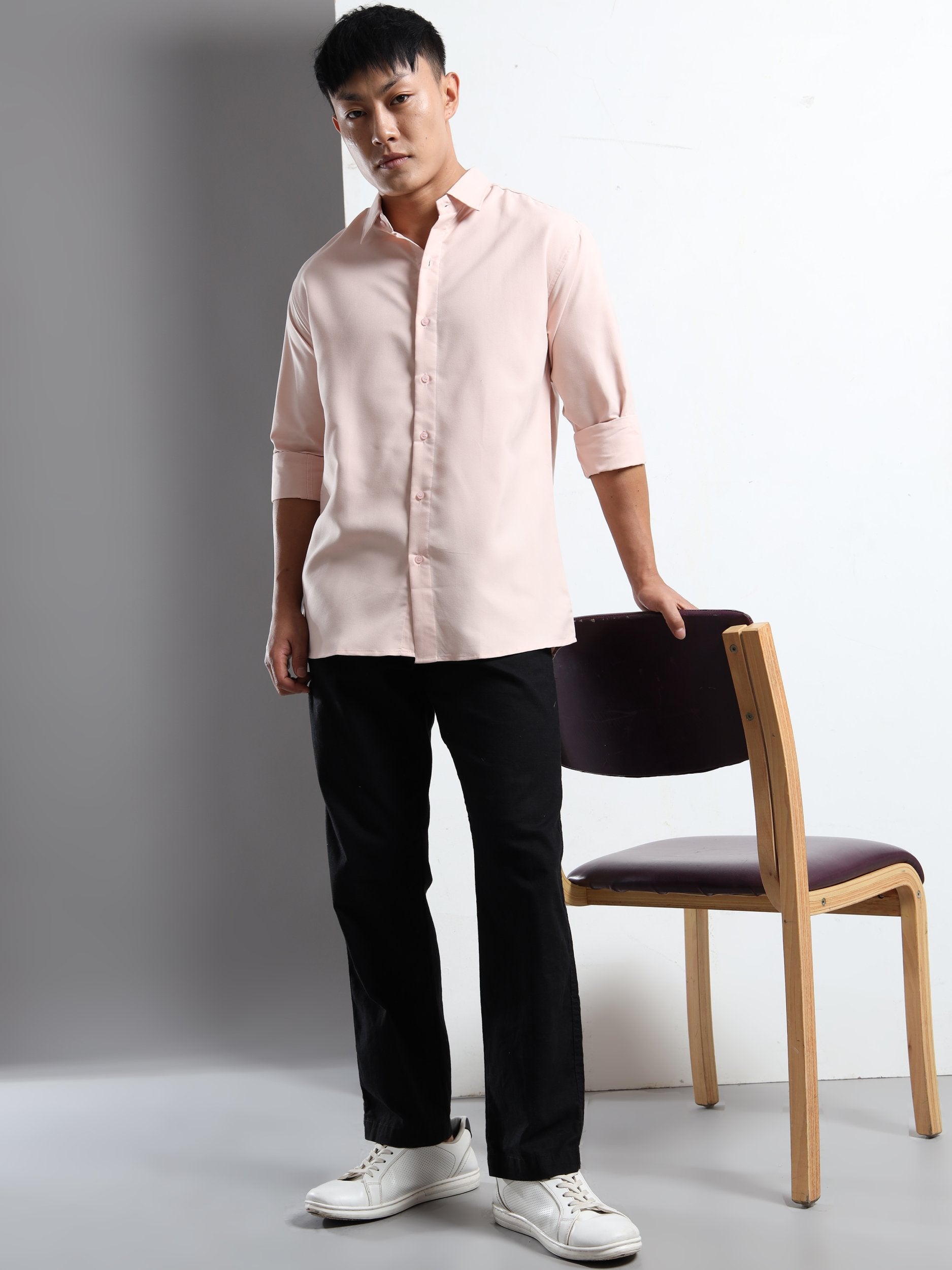 Peach Men Slim Fit Casual Solid Shirt