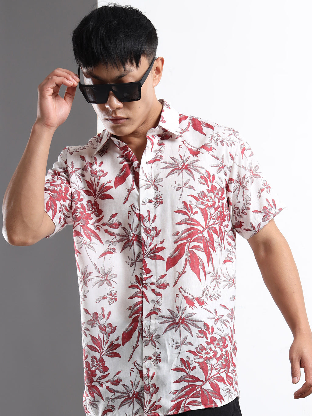 Men's Slim Fit White Red Tropical Floral Printed Casual Shirt