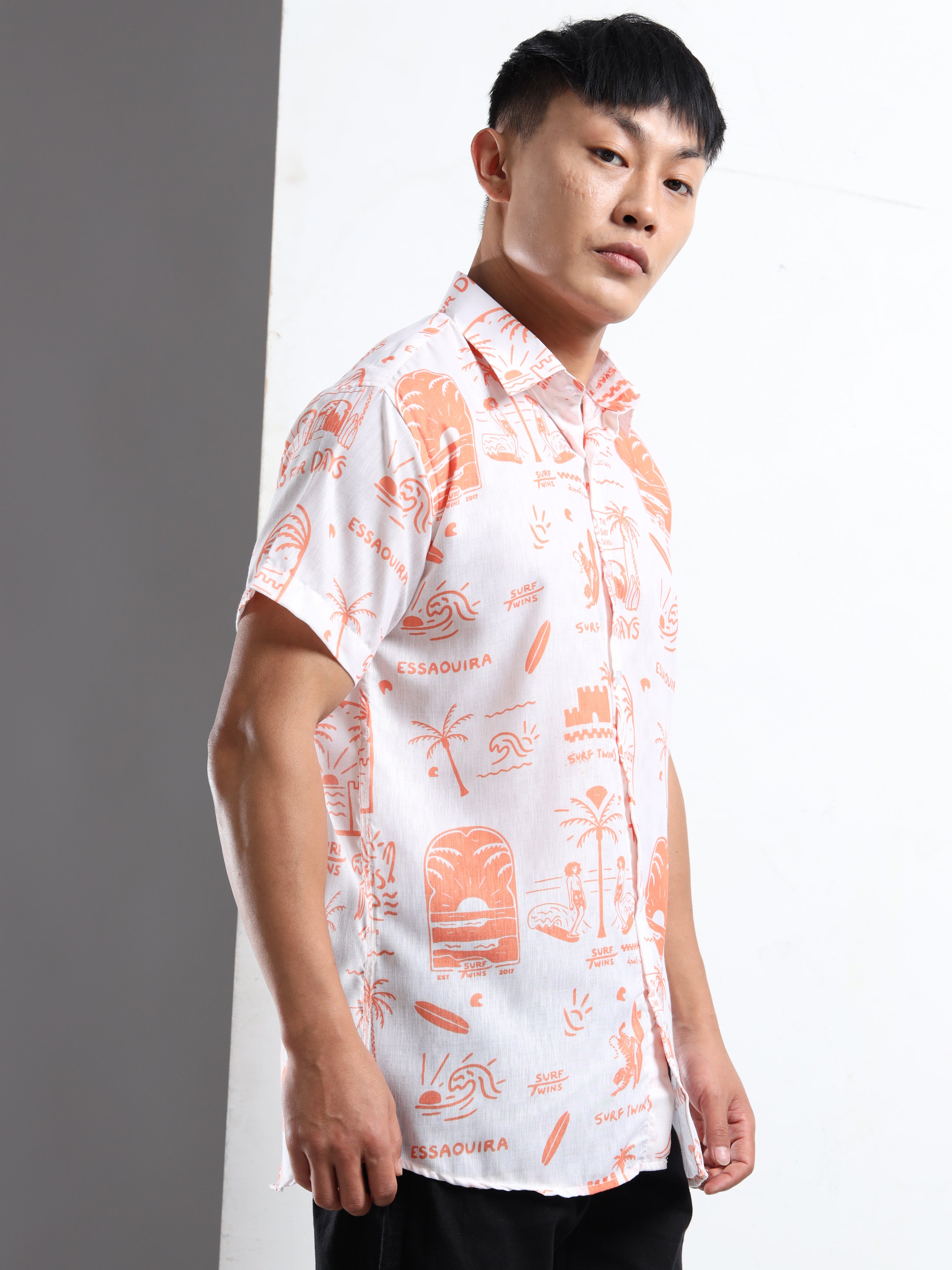Men's Slim Fit White Orange Surf Print Casual Shirt