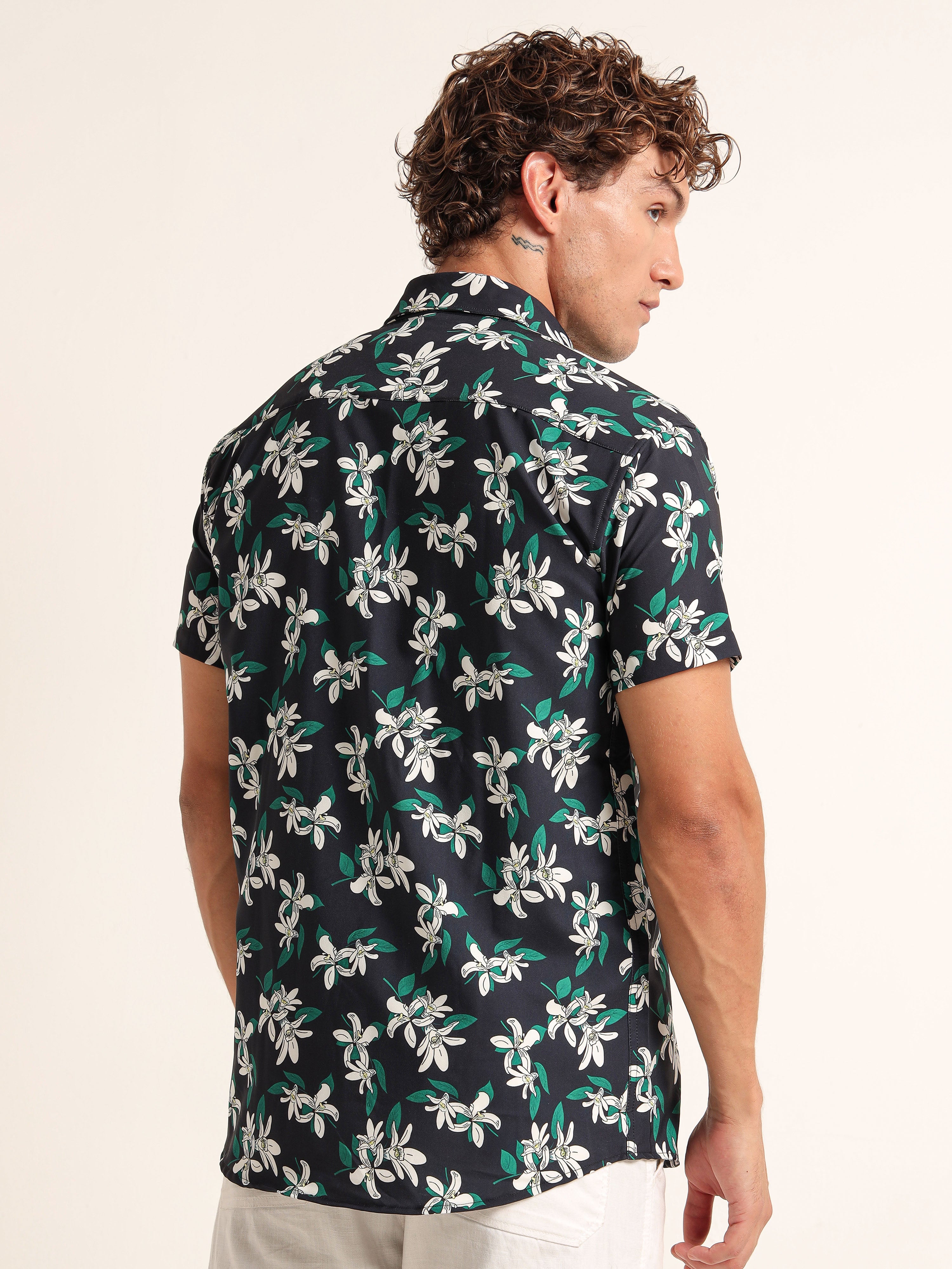 Men's Black and Green Floral Short Sleeve Shirt