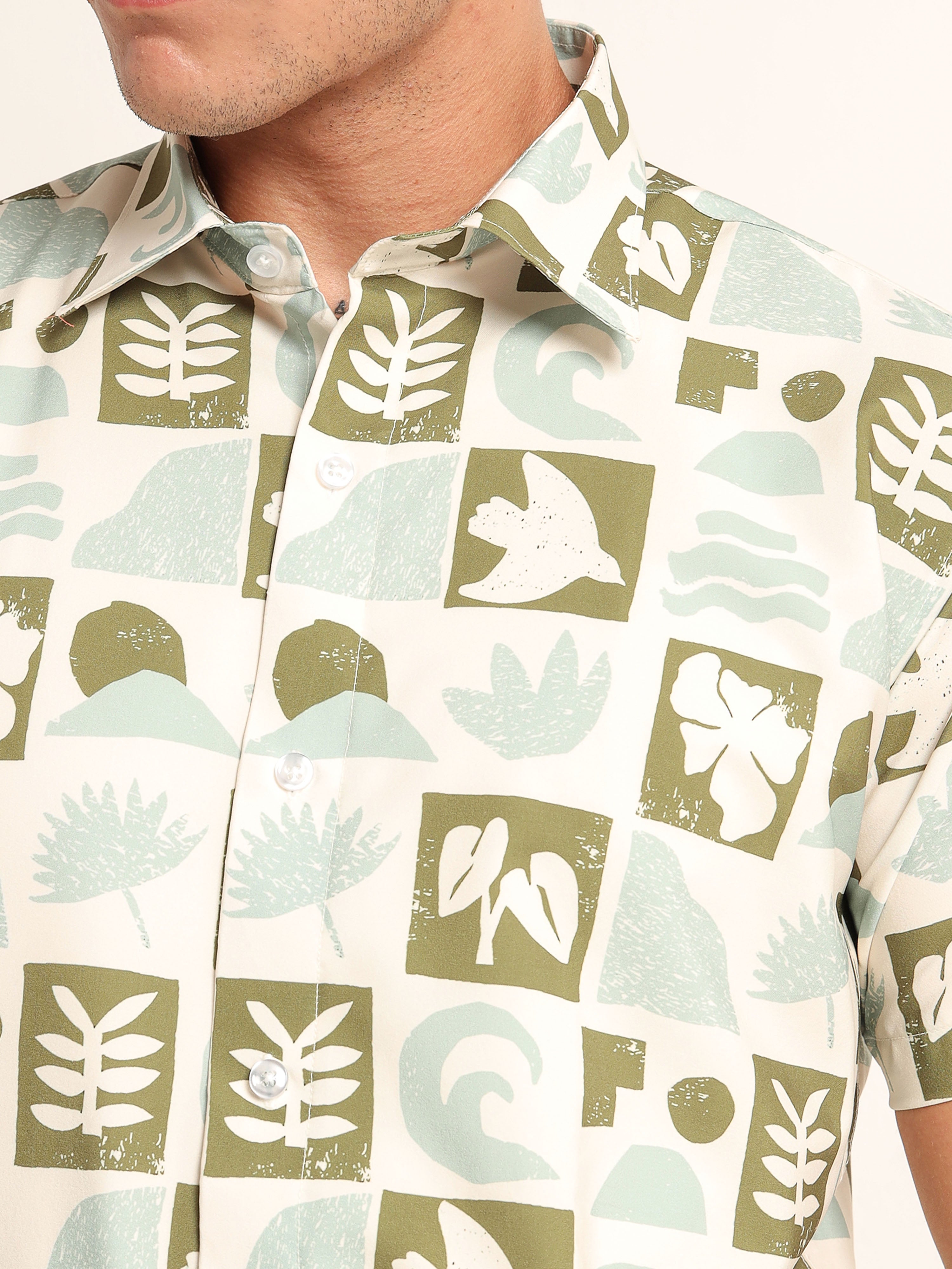 Men's Off-White Abstract Leaf Printed Short Sleeve Shirt