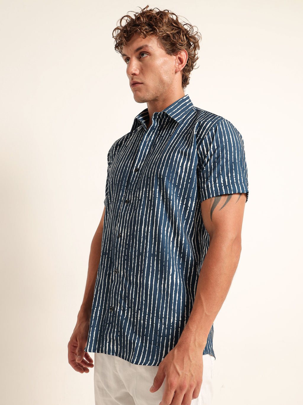Men's Navy Blue and White Textured Stripe Short Sleeve Shirt