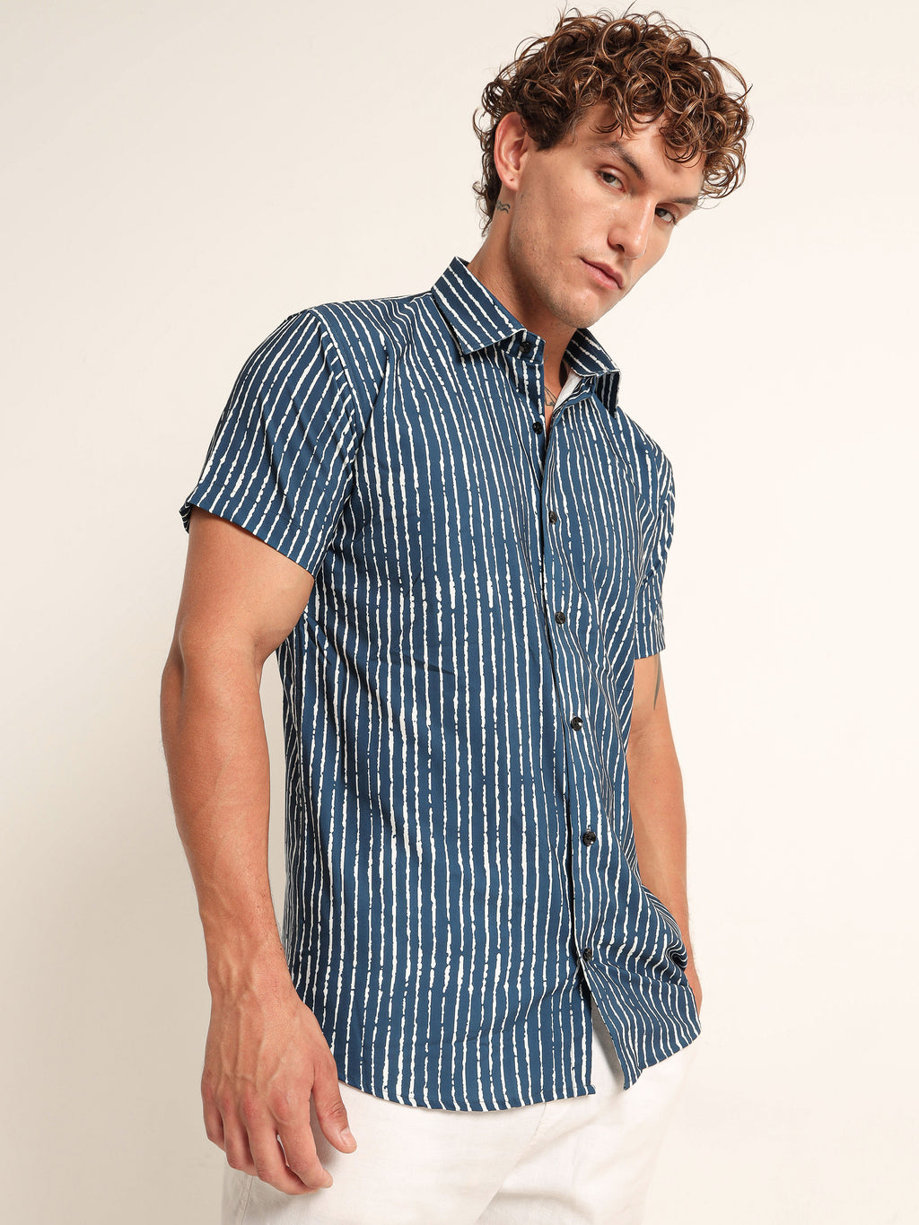 Men's Navy Blue and White Textured Stripe Short Sleeve Shirt