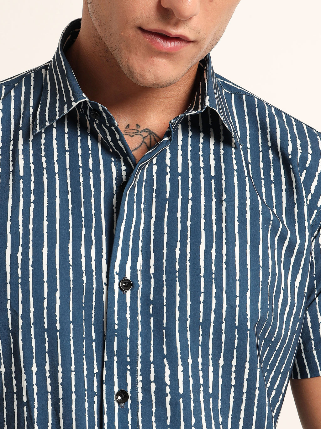 Men's Navy Blue and White Textured Stripe Short Sleeve Shirt