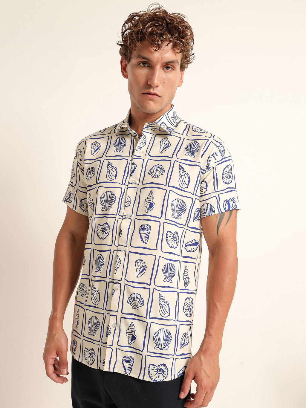 Men's Off-White and Navy Seashell Grid Printed Short Sleeve Shirt